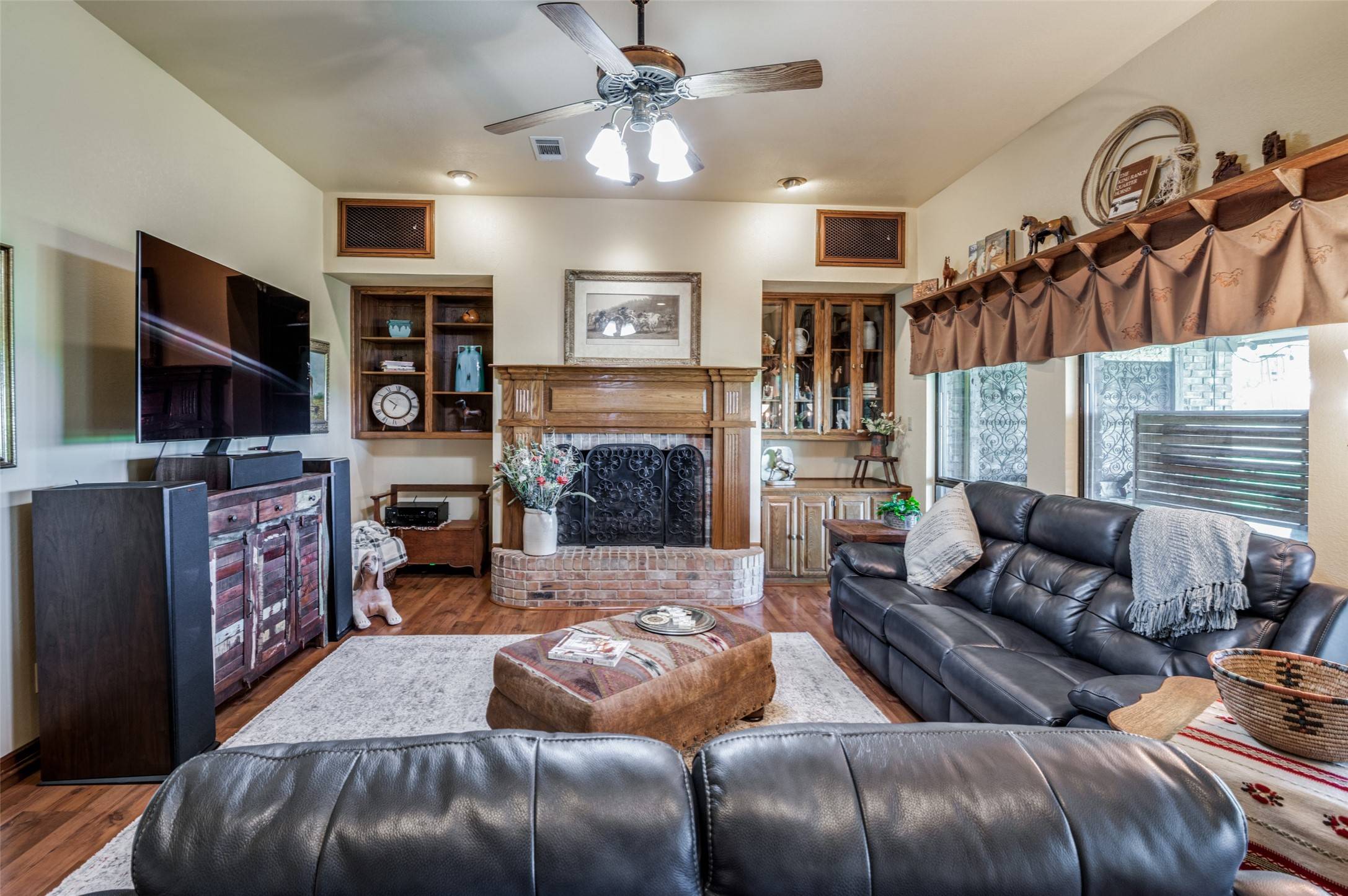 Kaufman, TX 75142,1578 County Road 278