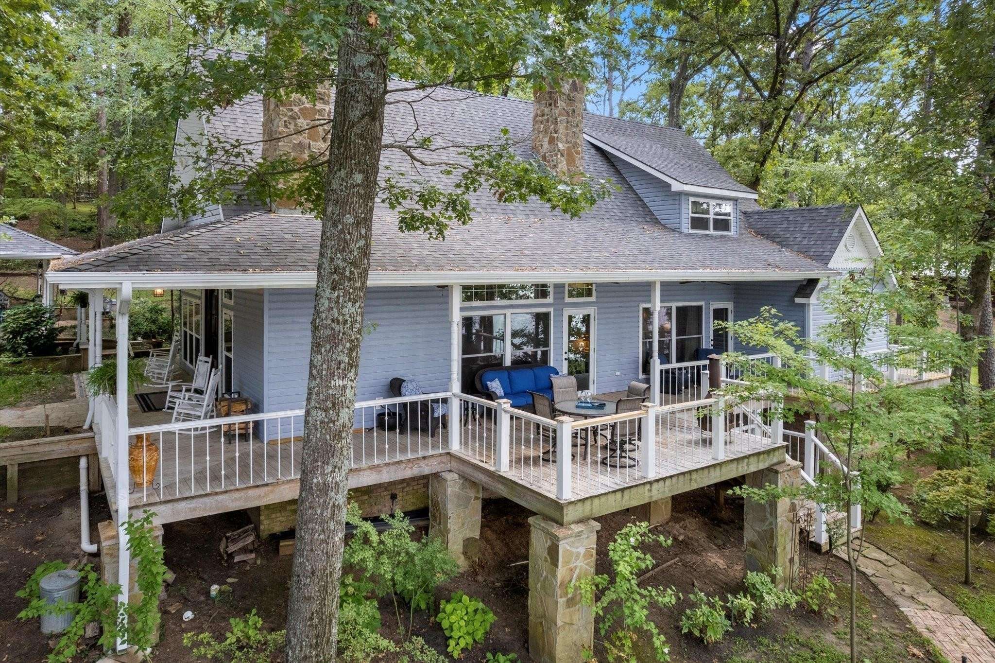 Scroggins, TX 75480,317 Hickory Hill LN