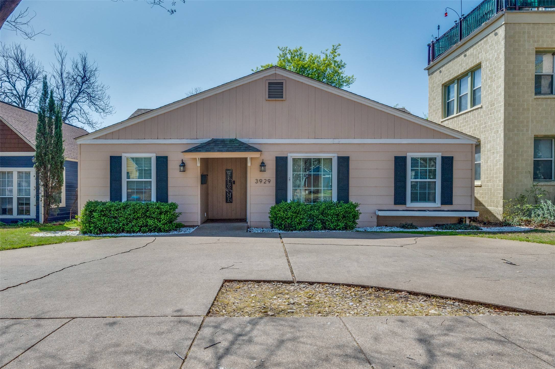 Fort Worth, TX 76107,3929 Collinwood AVE