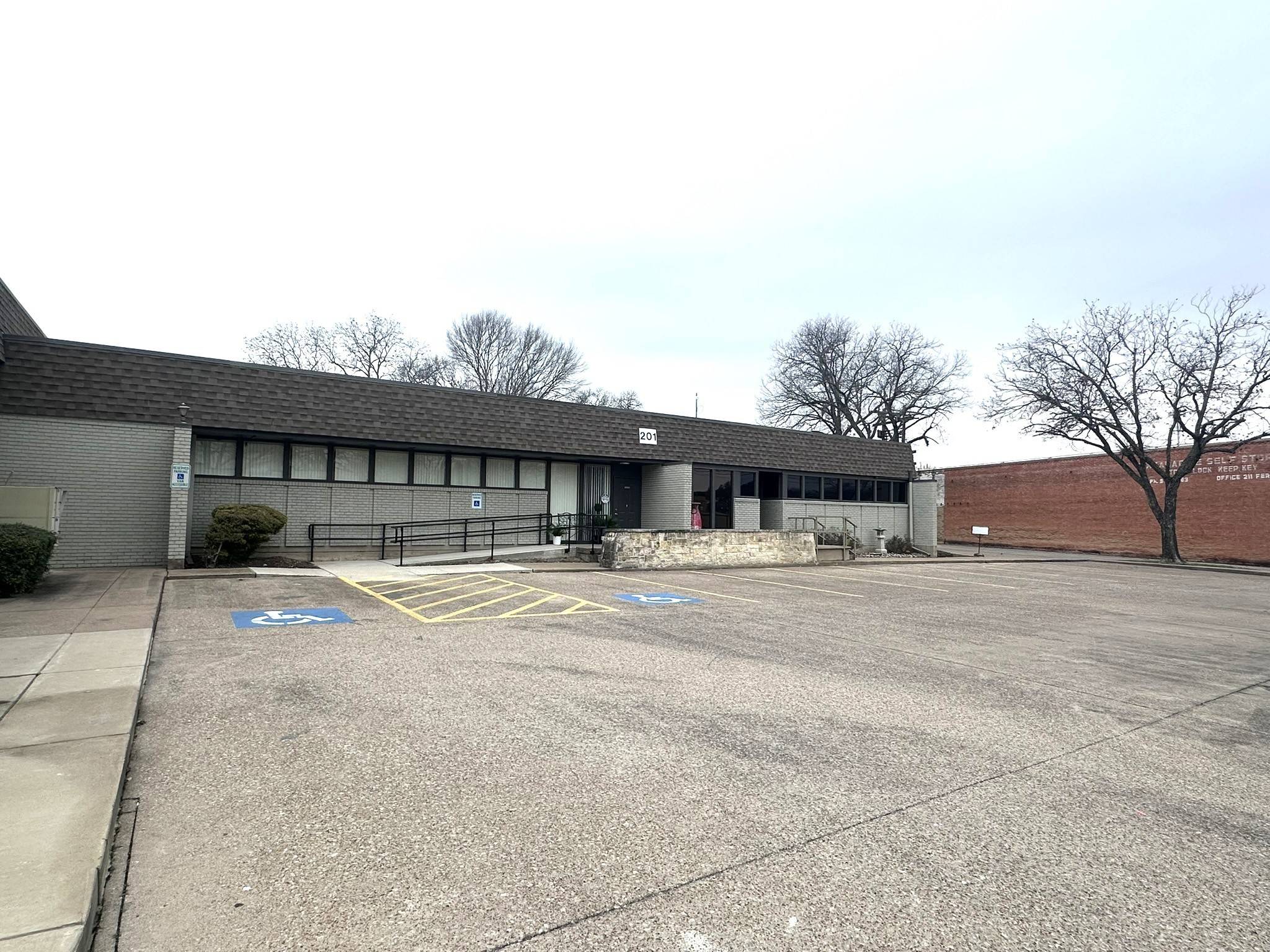 Waxahachie, TX 75165,201 Ferris AVE #Suite I