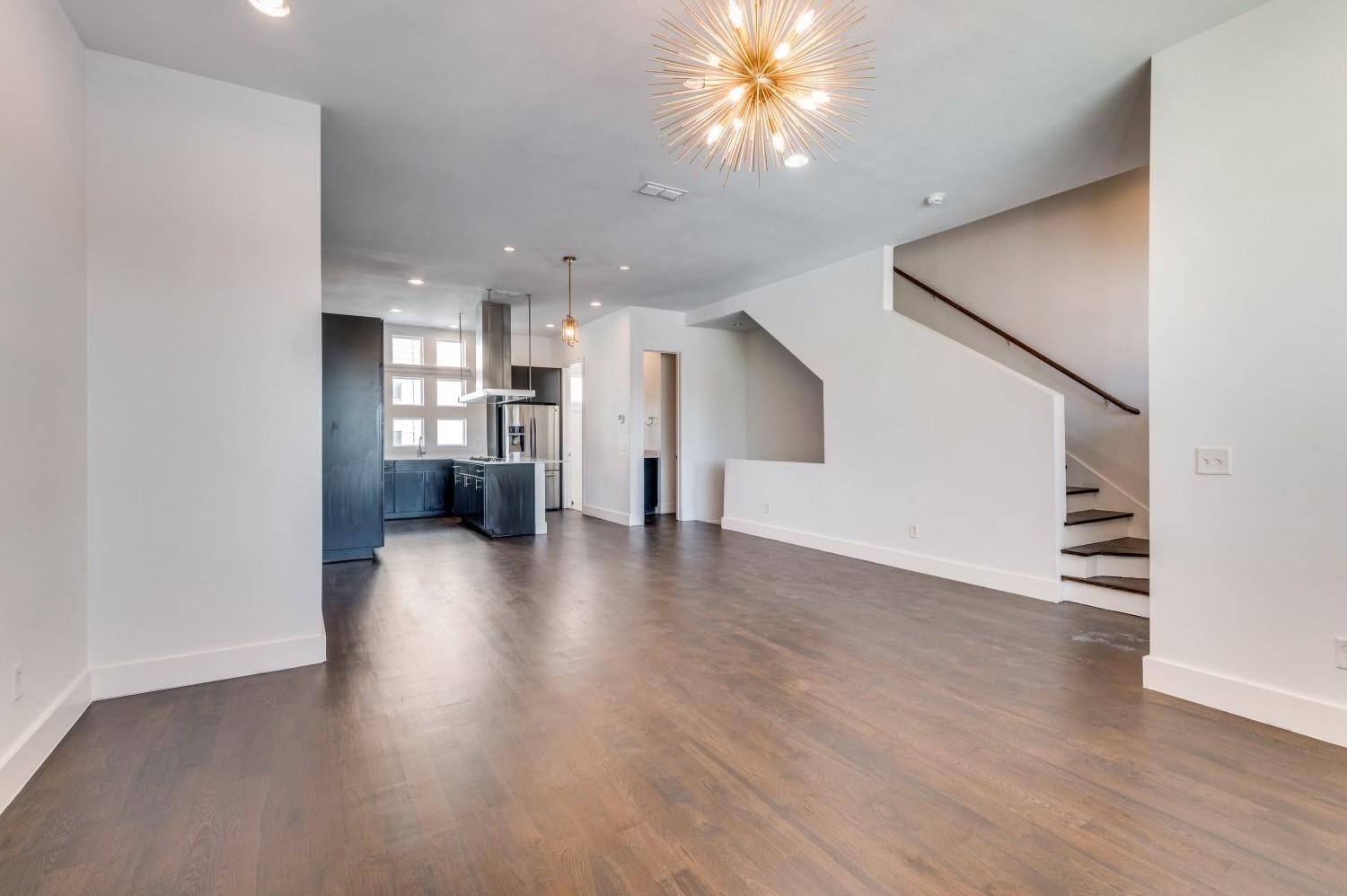 Dallas, TX 75219,4609 Steel ST