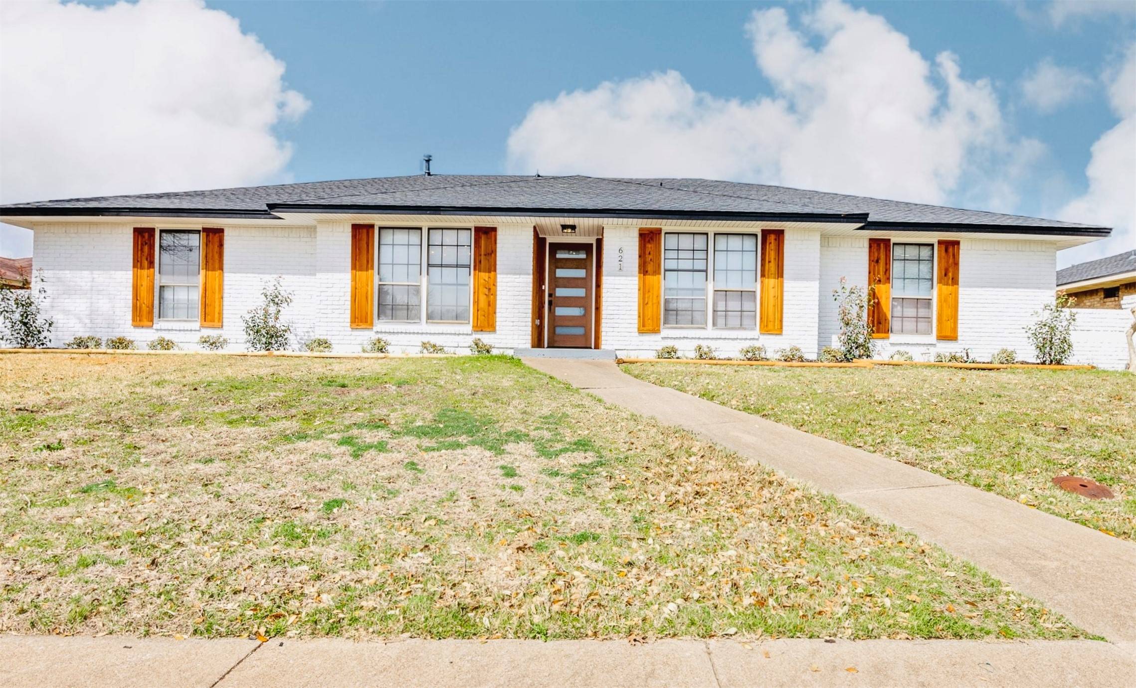 Desoto, TX 75115,621 Ray AVE