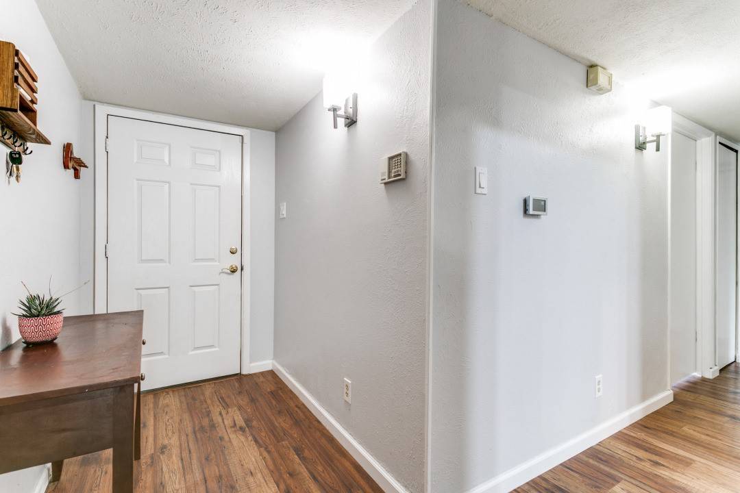 Carrollton, TX 75007,2028 Victoria RD