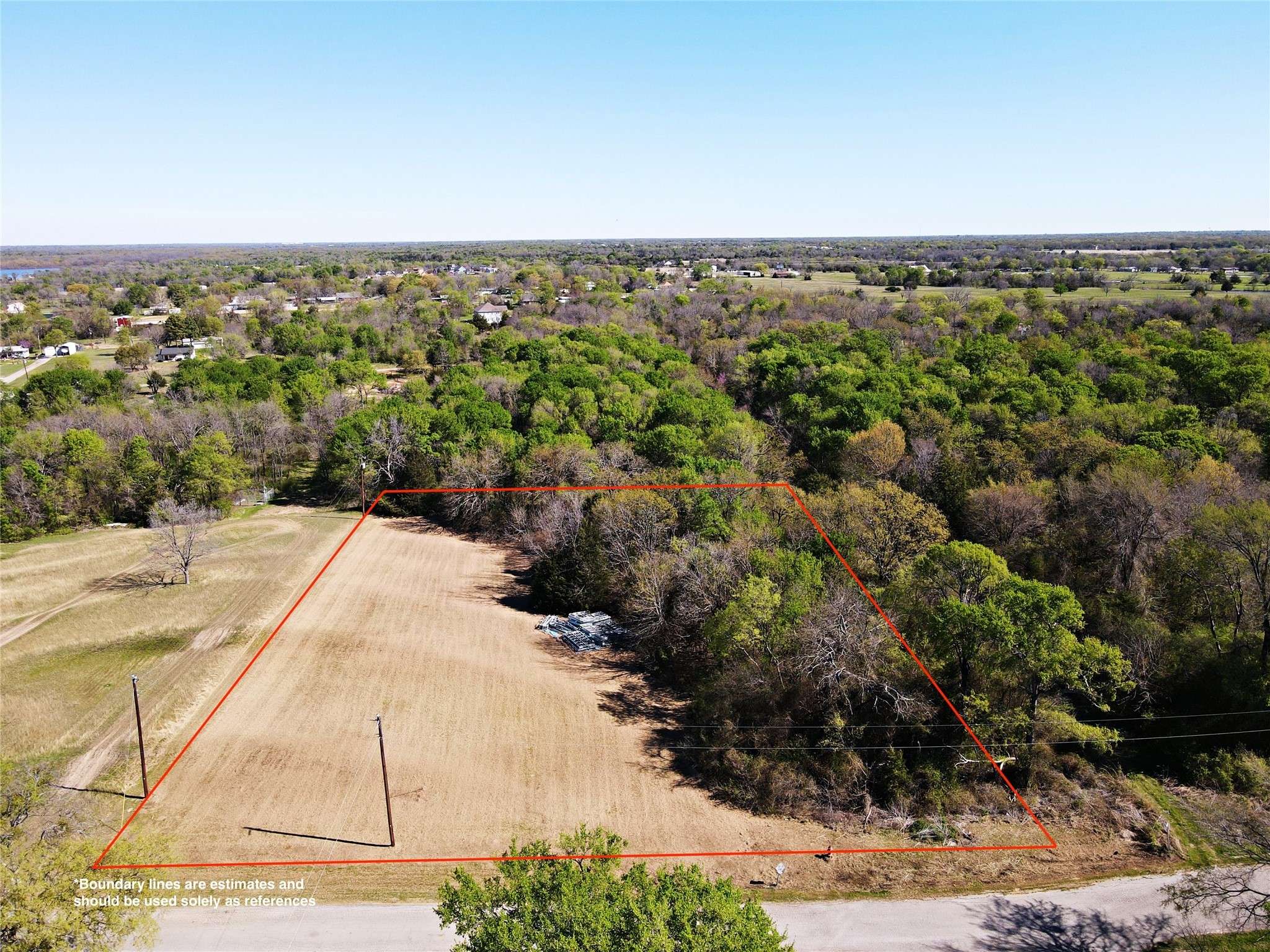 East Tawakoni, TX 75472,206 Mohawk TRL