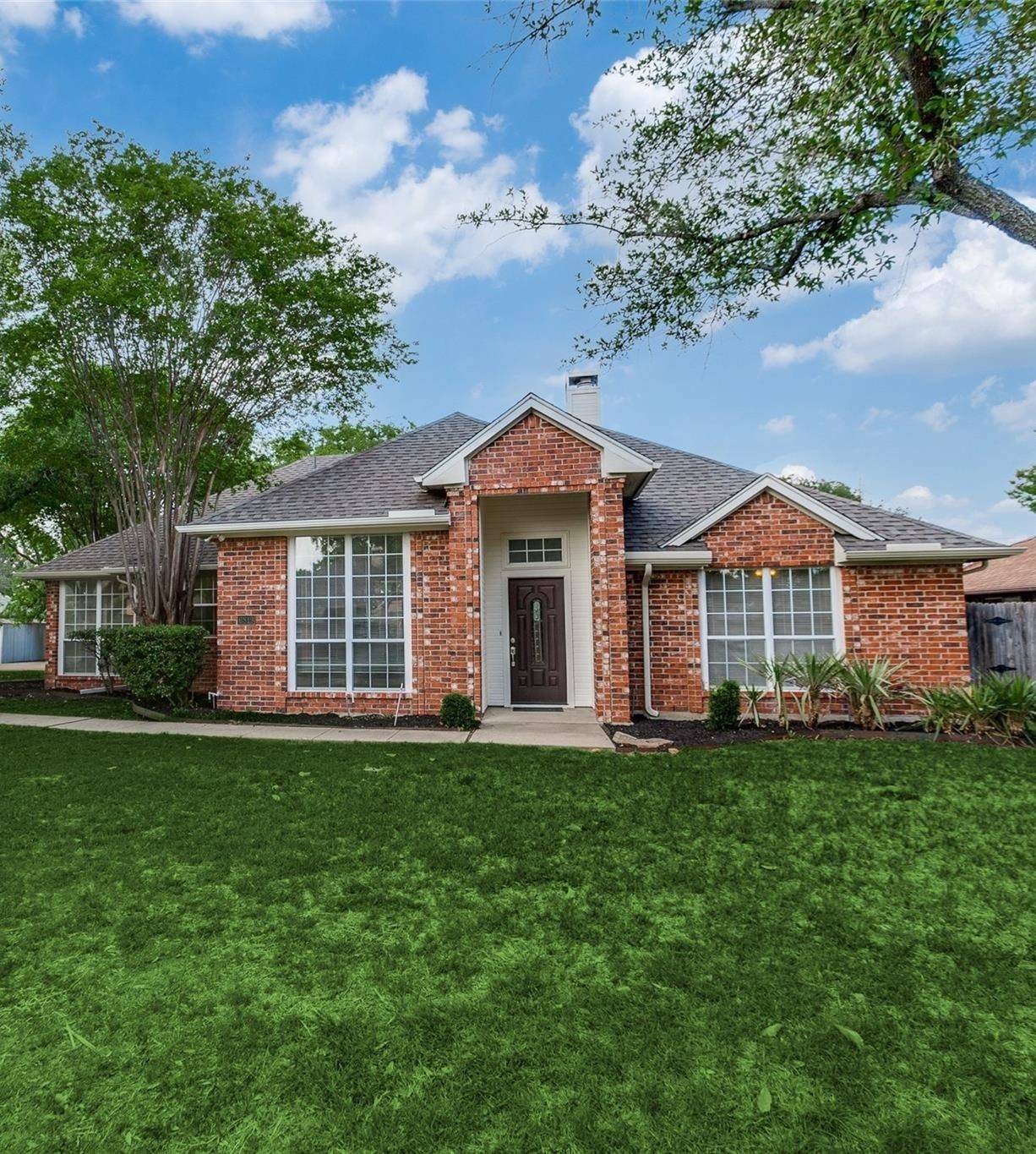 Dallas, TX 75252,6819 Hyacinth LN
