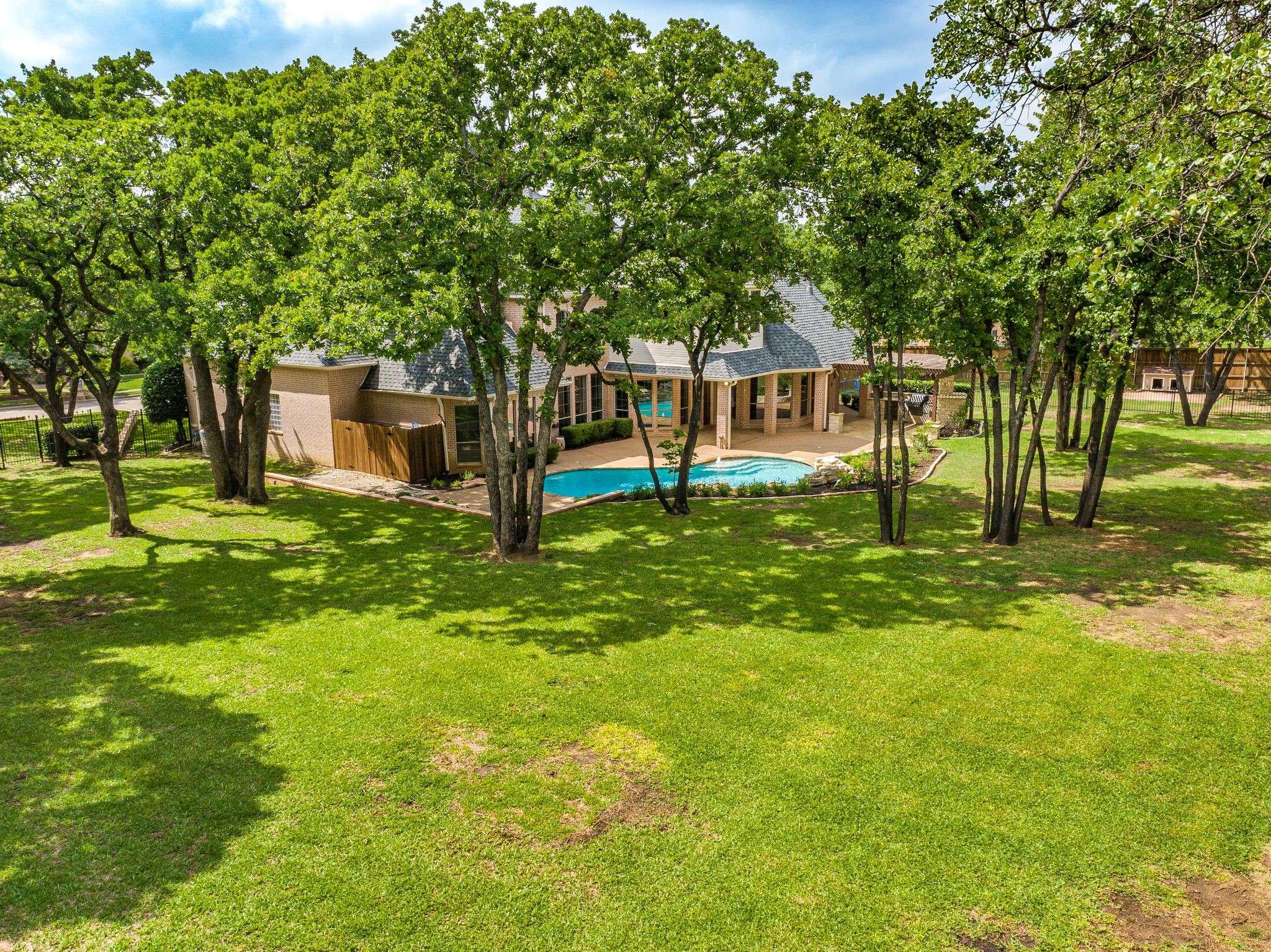 Keller, TX 76262,1713 Broadmoor DR