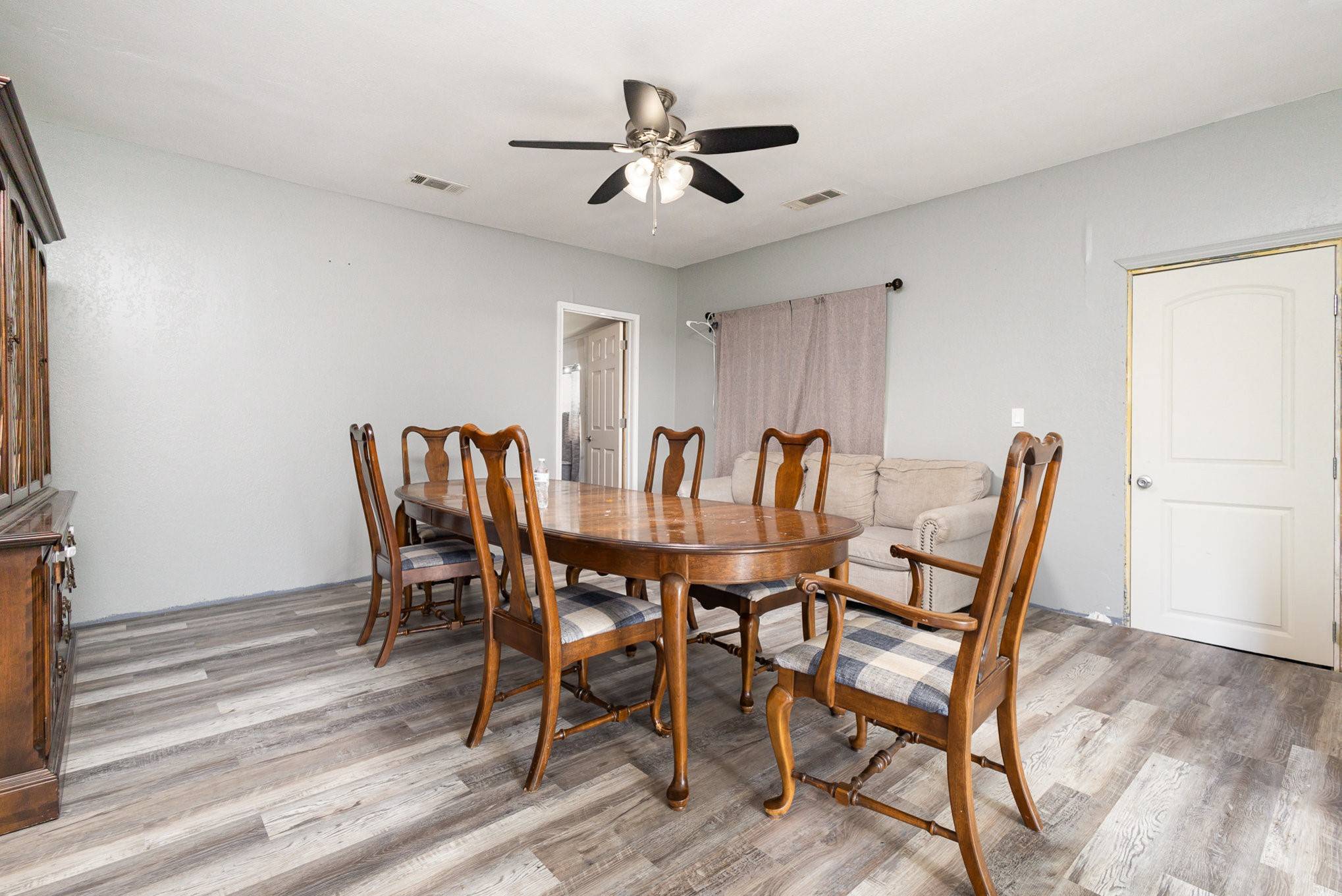 Kemp, TX 75143,203 S Dallas ST