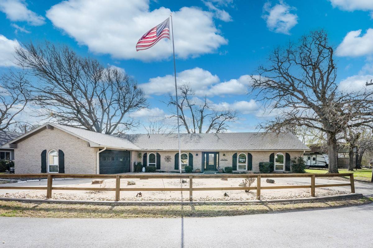 Kemp, TX 75143,18341 Shore DR