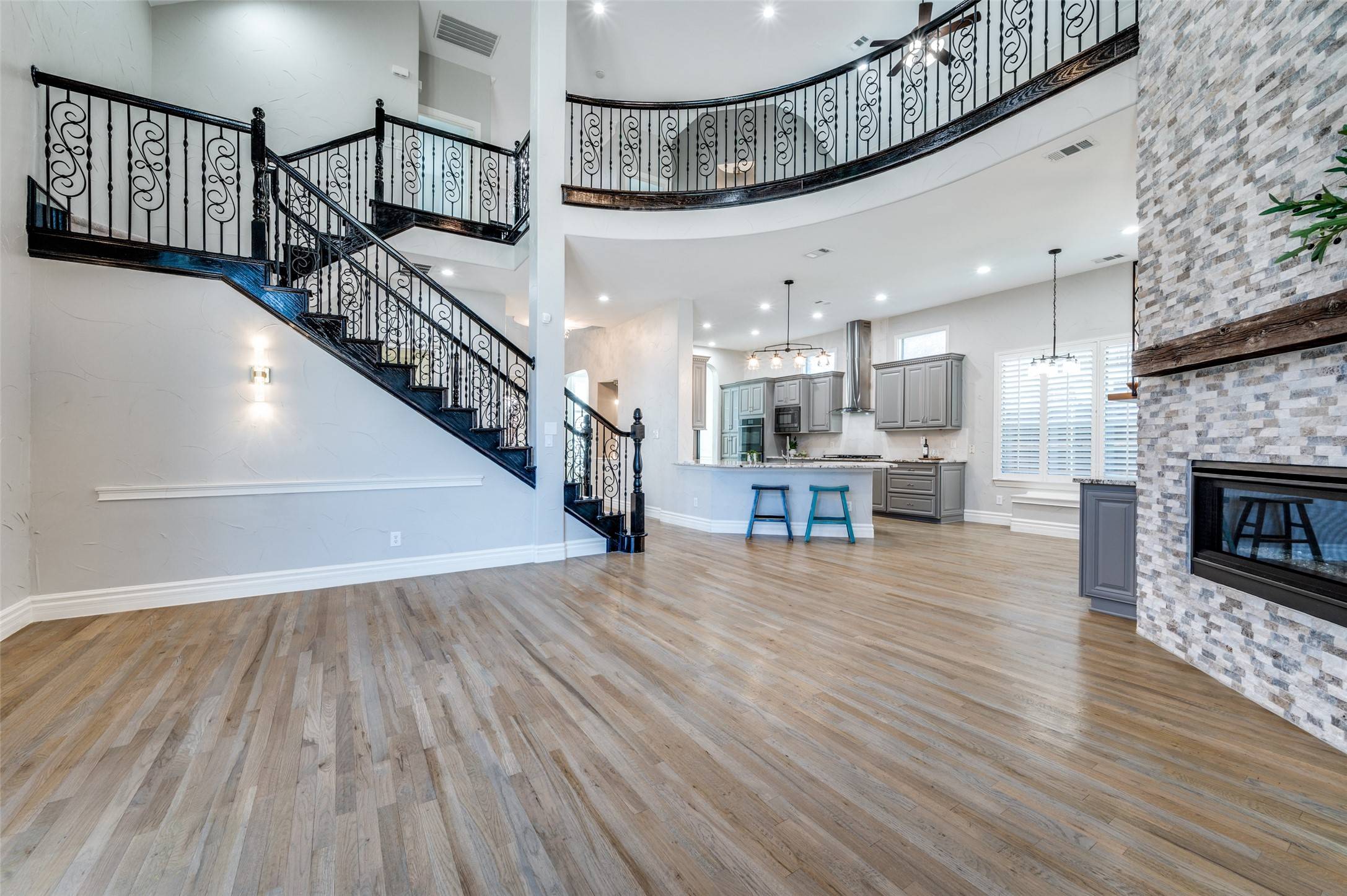 Plano, TX 75024,4577 Kentucky DR