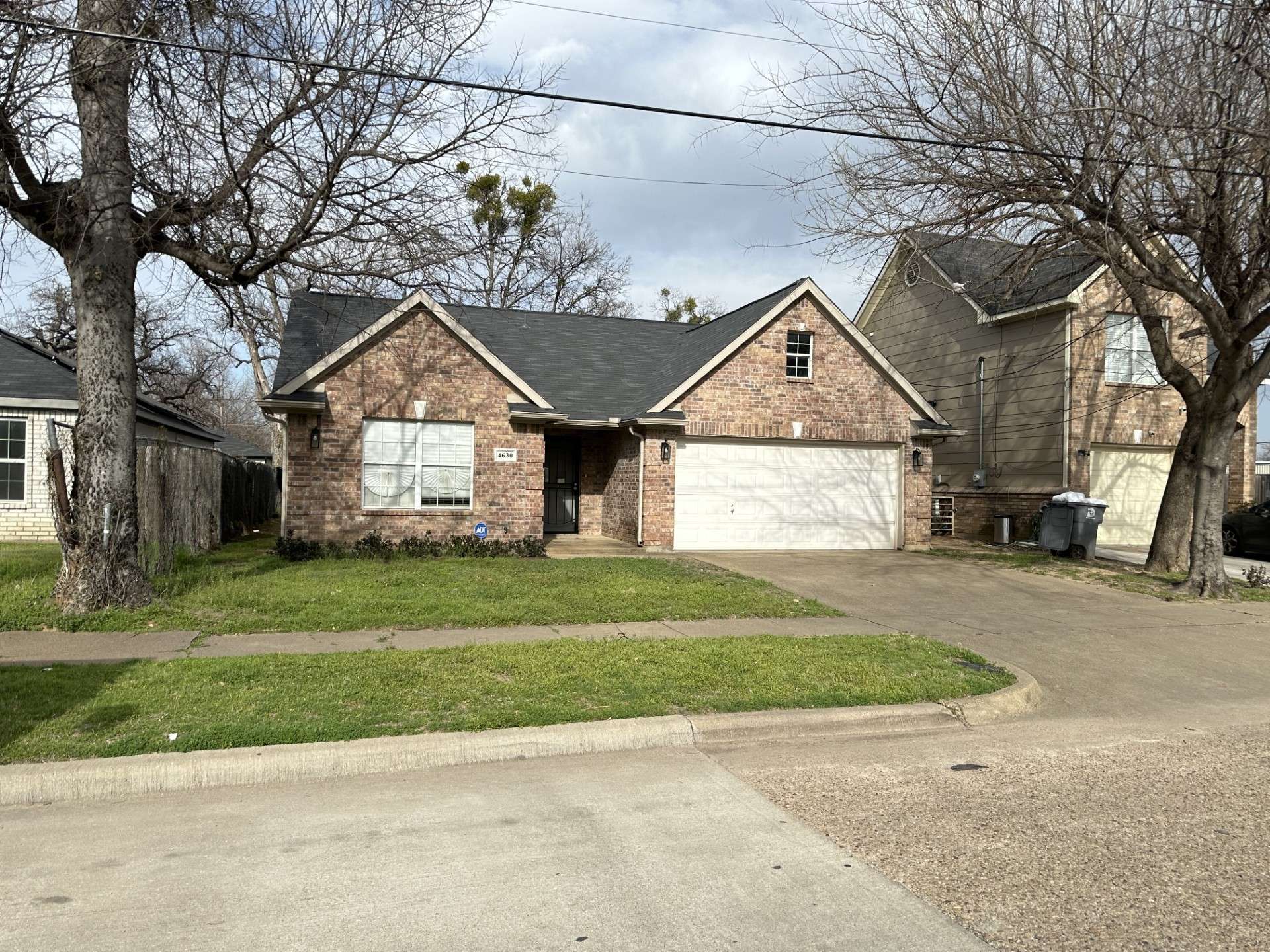 Dallas, TX 75215,4630 Bradshaw ST