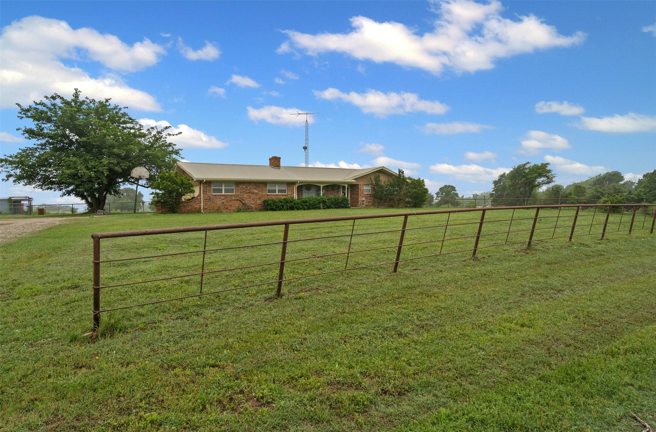 Springtown, TX 76082,245 County Road 3696
