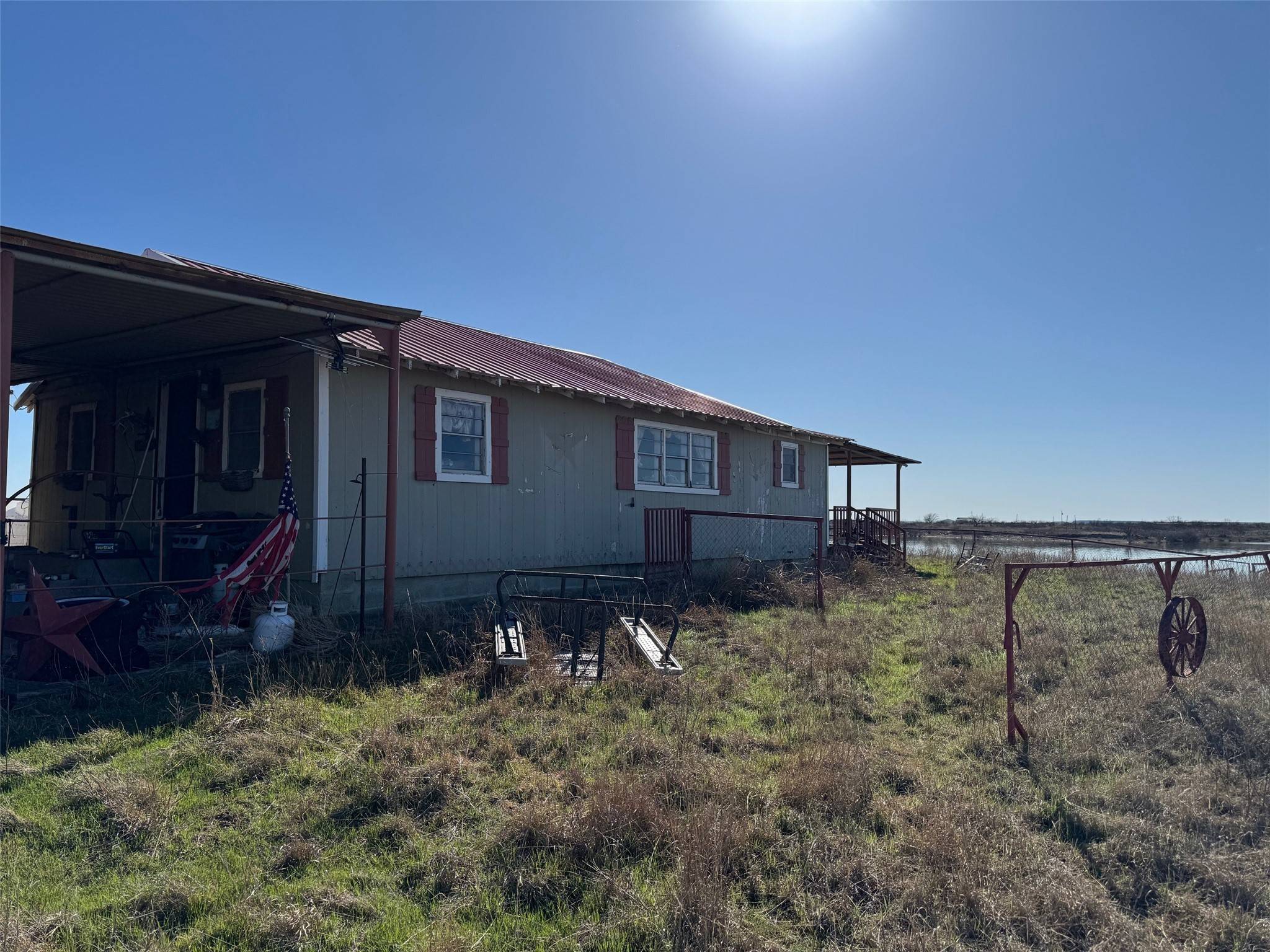 Seymour, TX 76380,5104 Miller DR