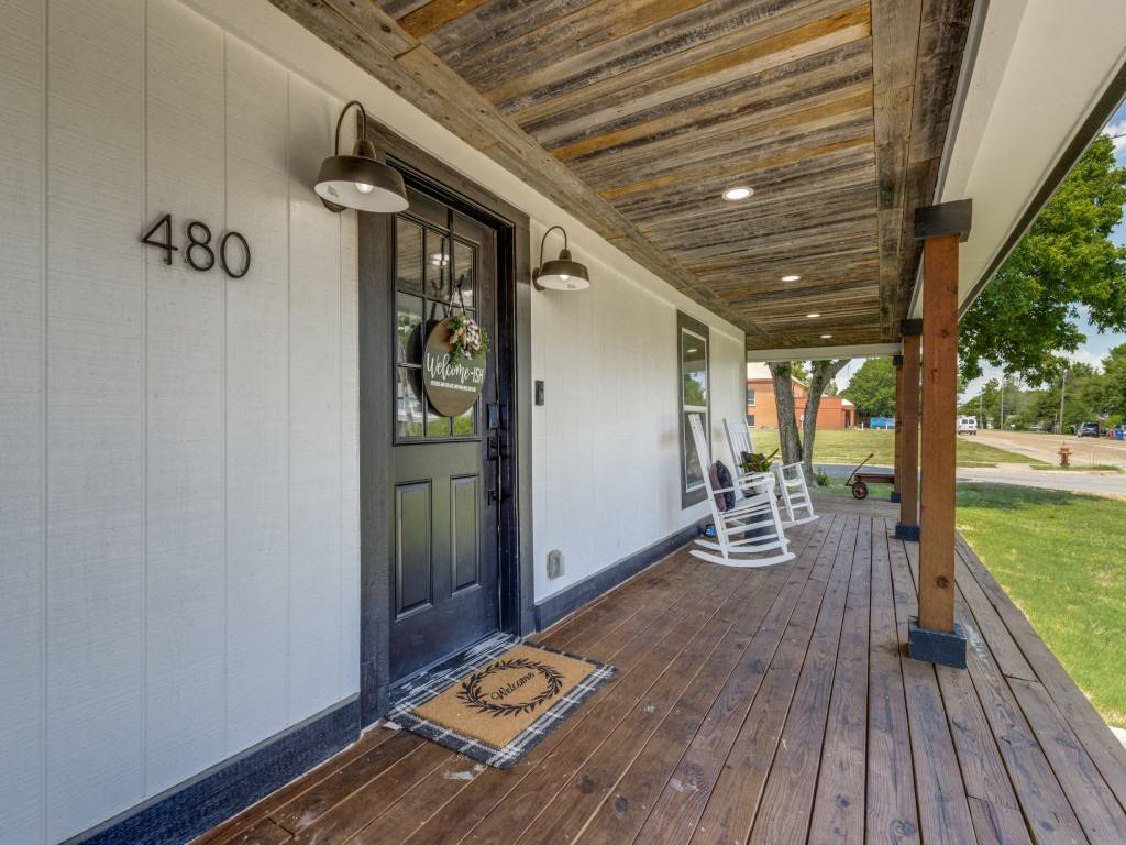 Van Alstyne, TX 75495,480 W A Denton DR