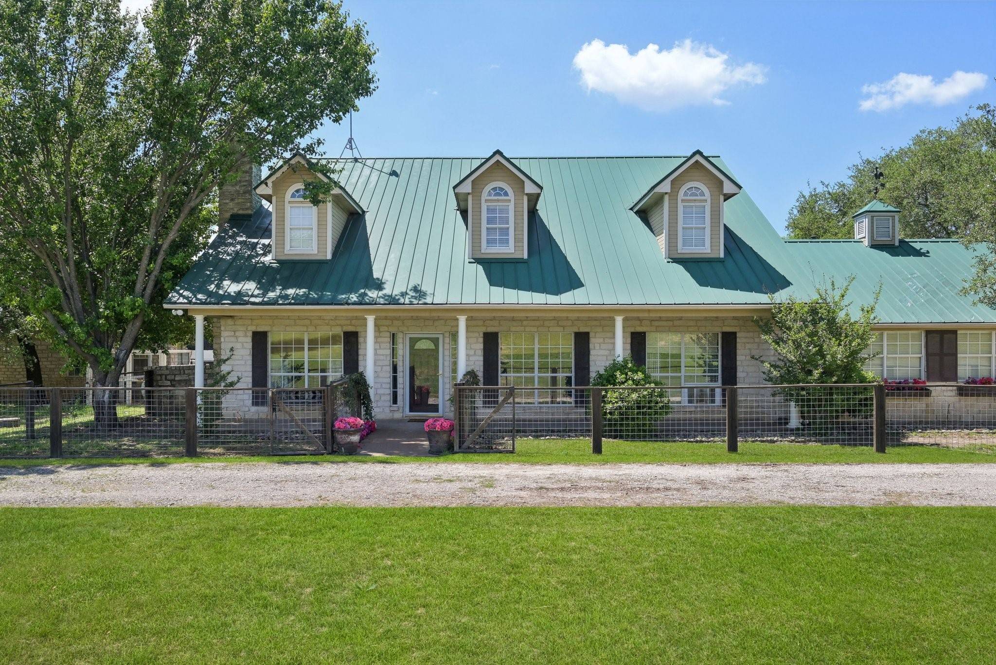 Fort Worth, TX 76108,389 Meadow Hill RD