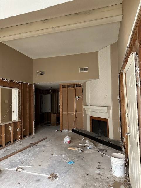 Dallas, TX 75243,9696 Walnut ST #1412