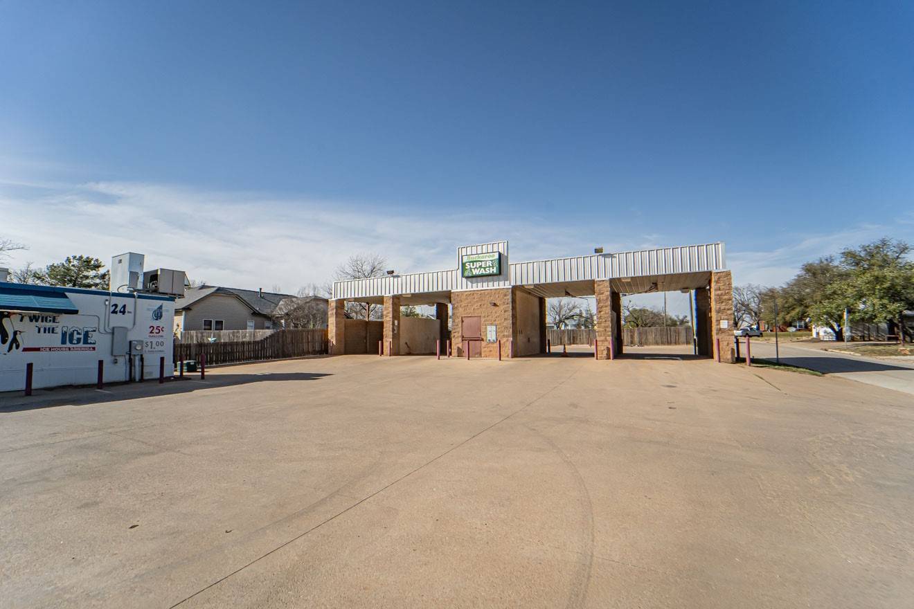 Breckenridge, TX 76424,1400 W Walker St