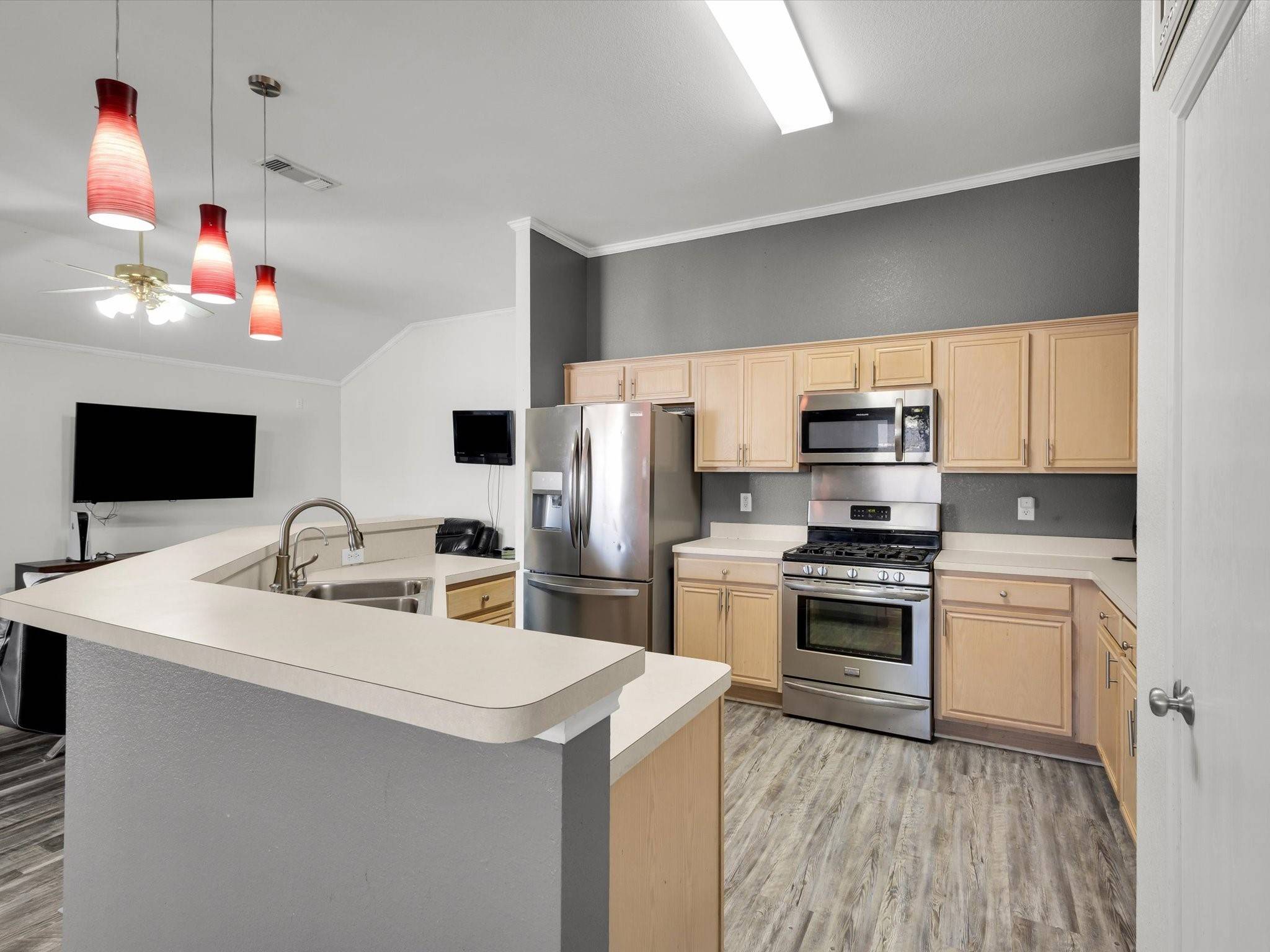 Desoto, TX 75115,1208 Urban DR