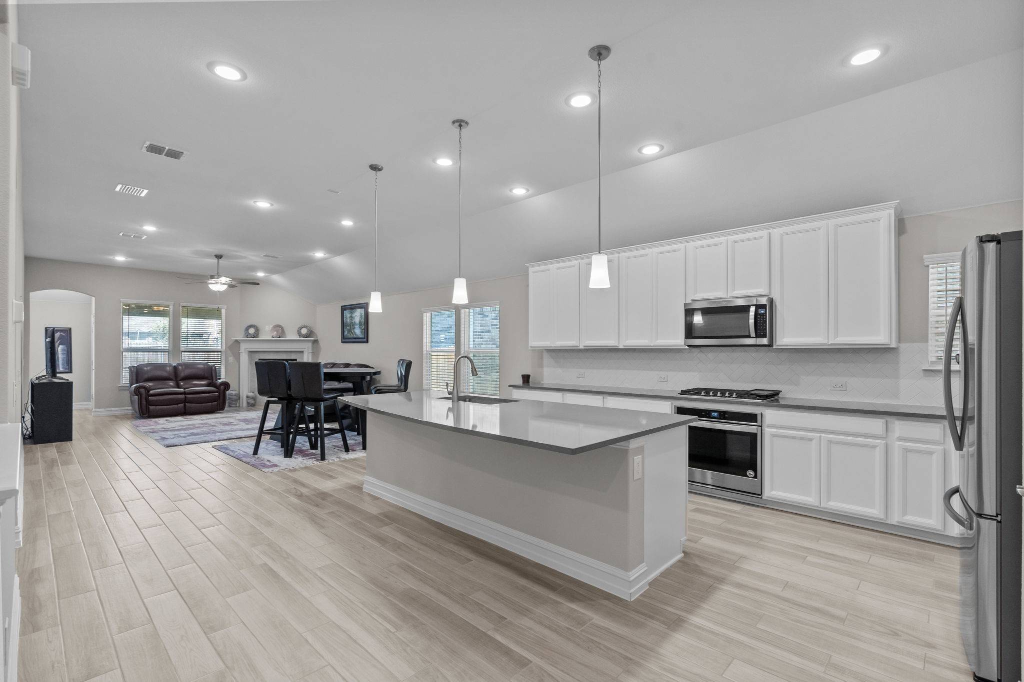 Fort Worth, TX 76052,1048 Pinnacle Breeze DR