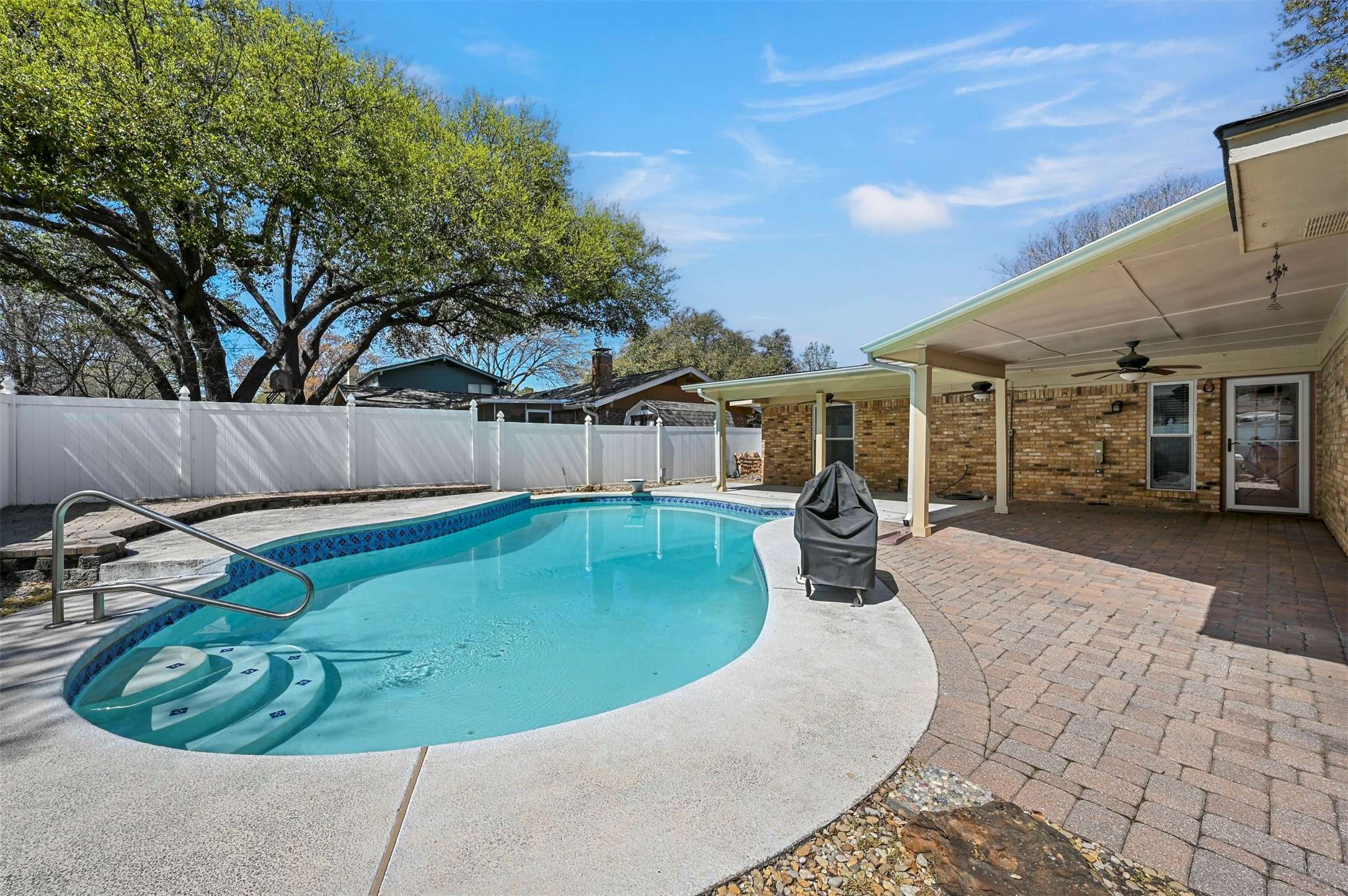Lewisville, TX 75067,1410 Forestglen DR
