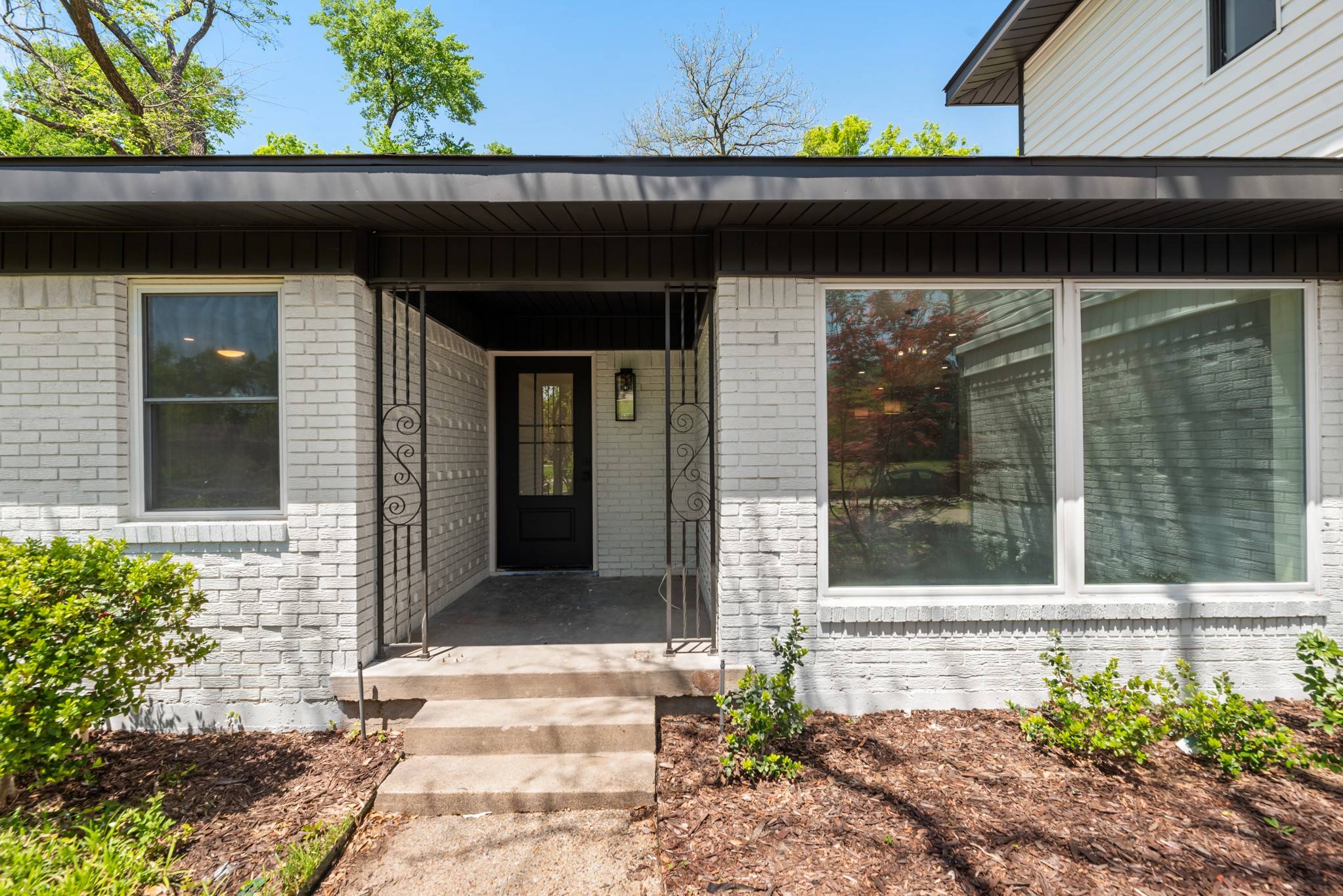 Dallas, TX 75218,9805 Bluff Dale DR