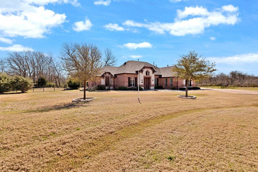 Cross Roads, TX 76227,2885 Forest Hills DR