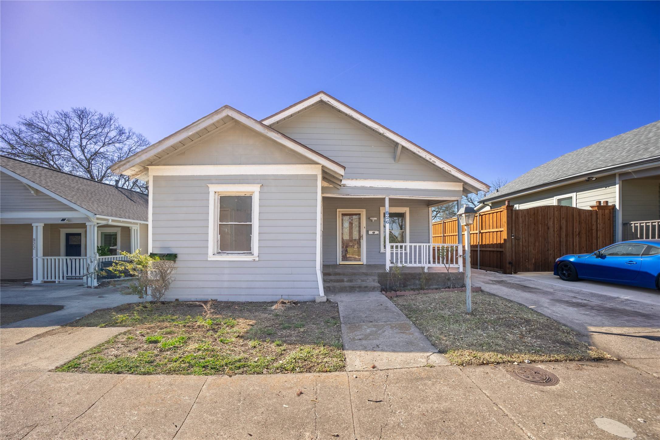 Dallas, TX 75208,826 W Canty ST