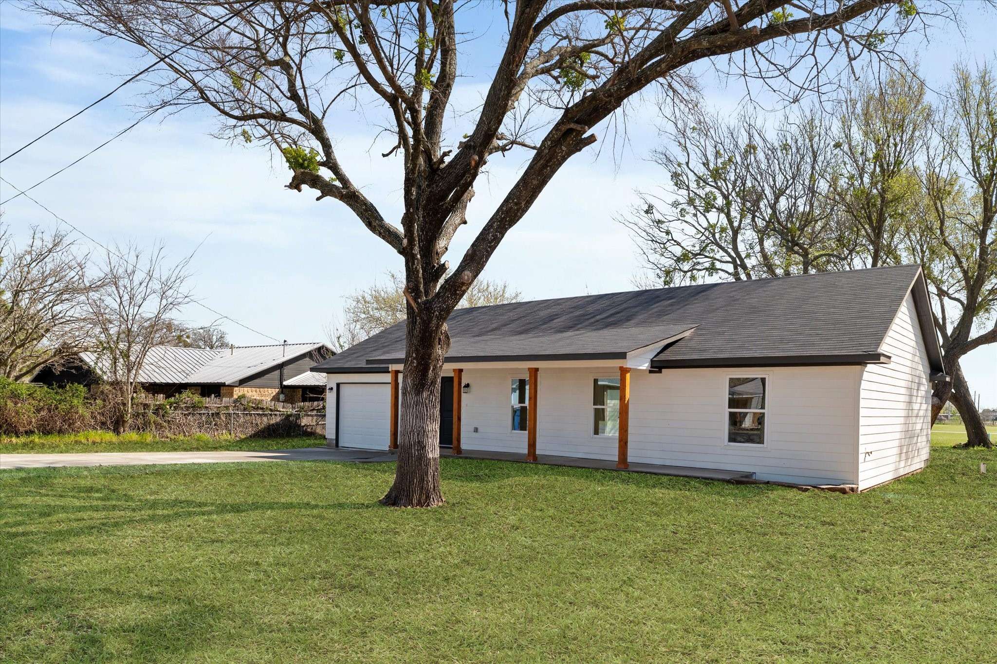 Collinsville, TX 76233,311 Church ST