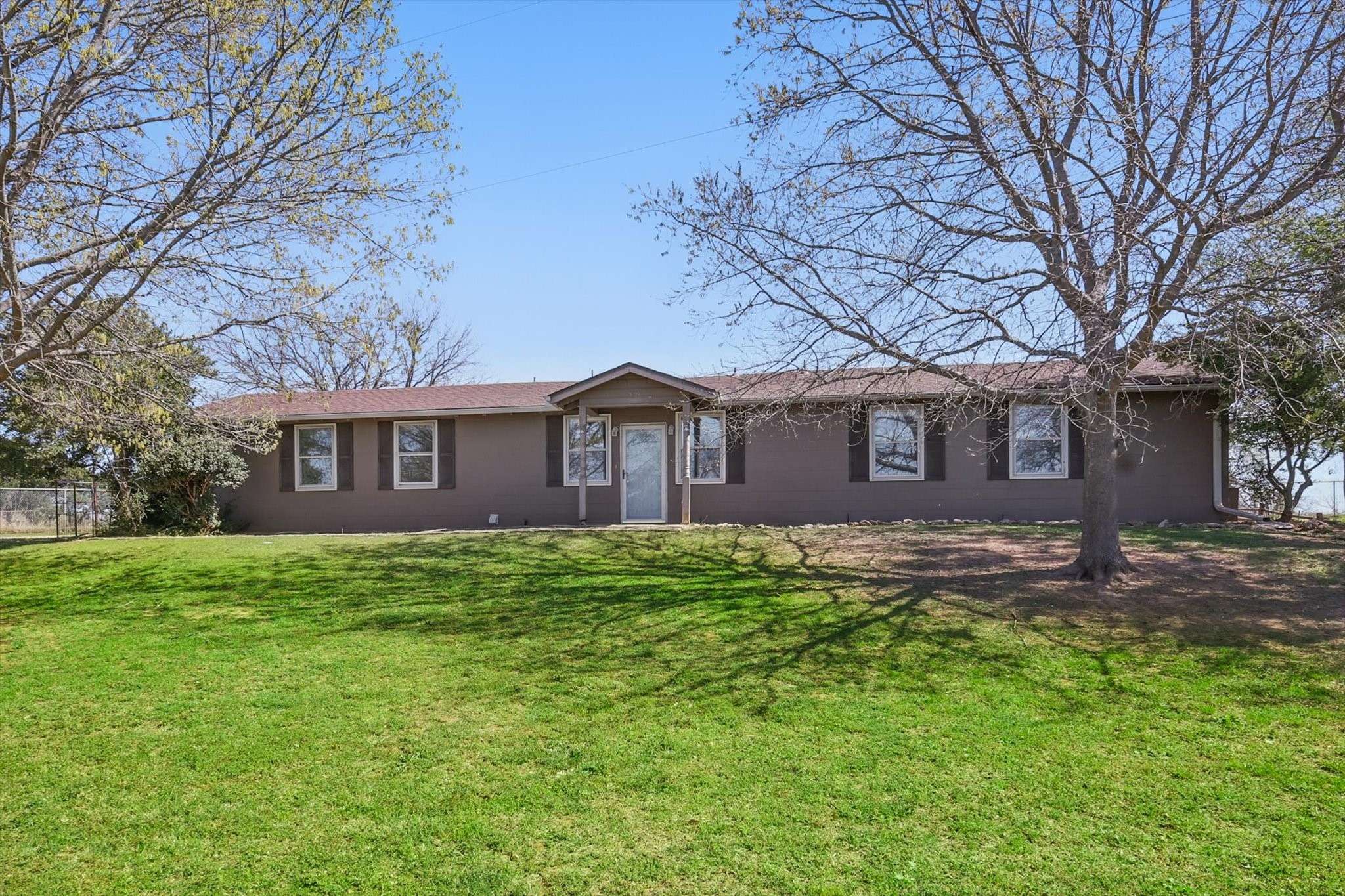 Clifton, TX 76634,200 County Road 1812