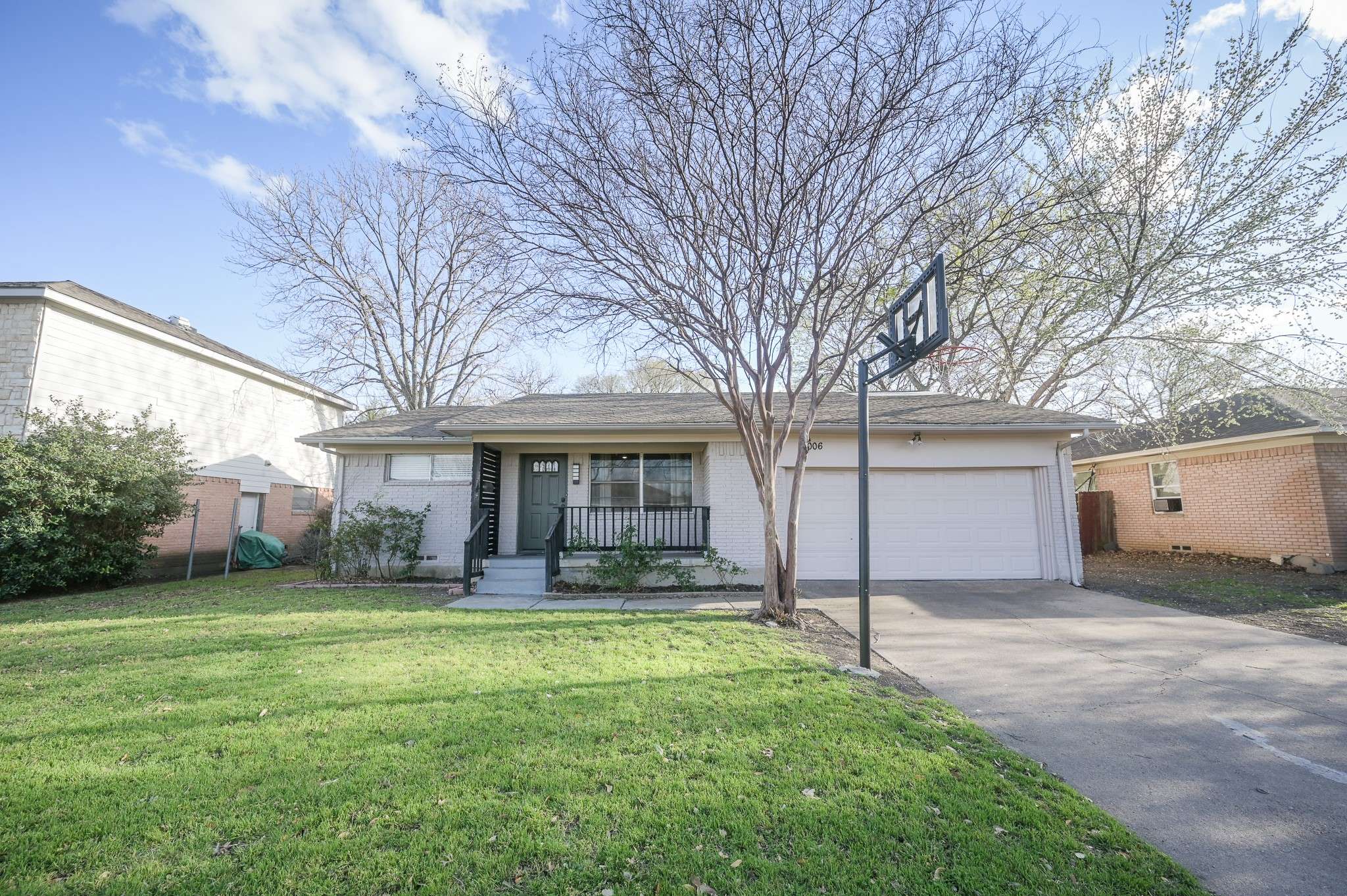 Garland, TX 75040,1006 Bandera LN