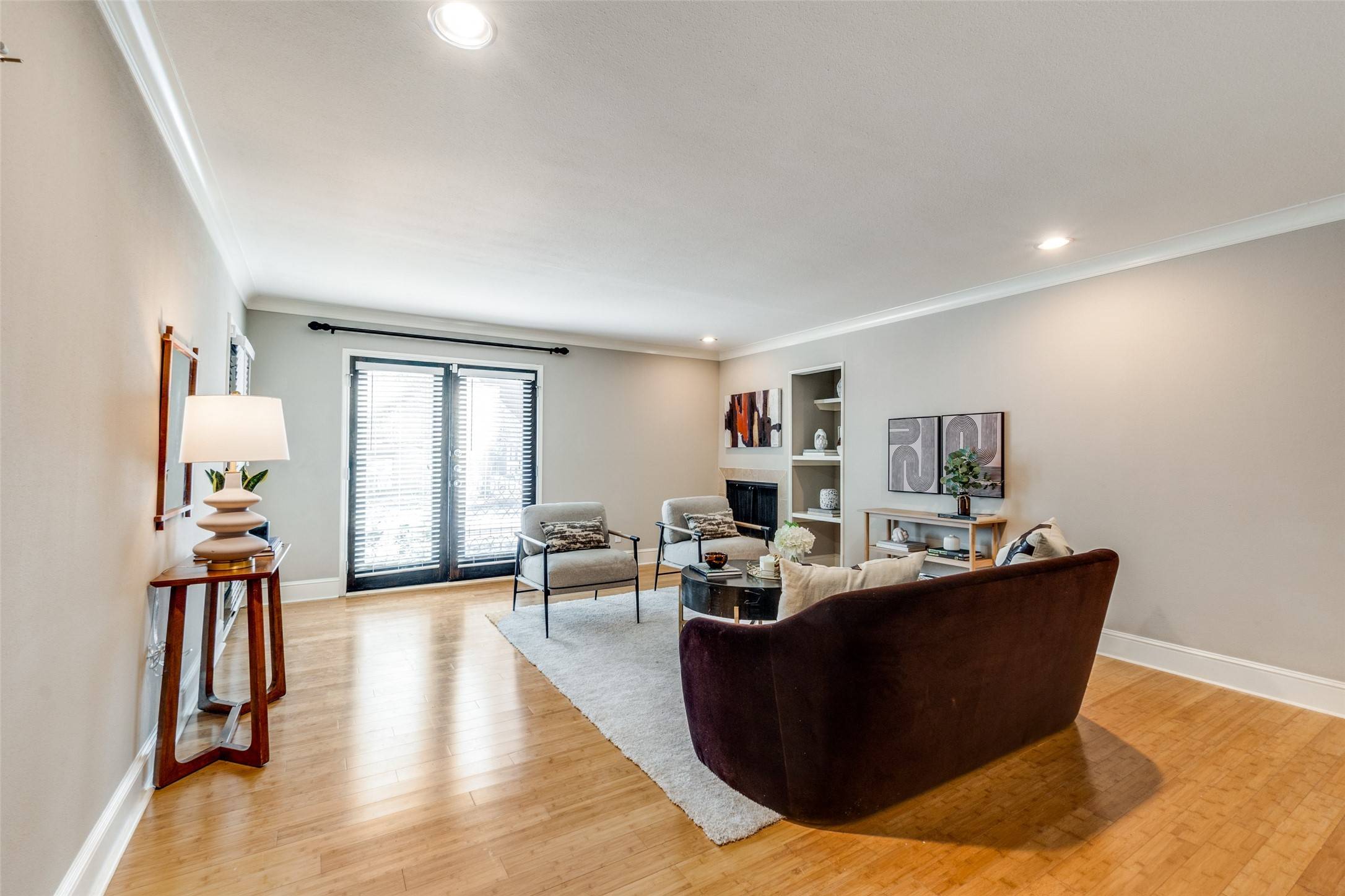 Dallas, TX 75230,7807 Meadow Park DR #106
