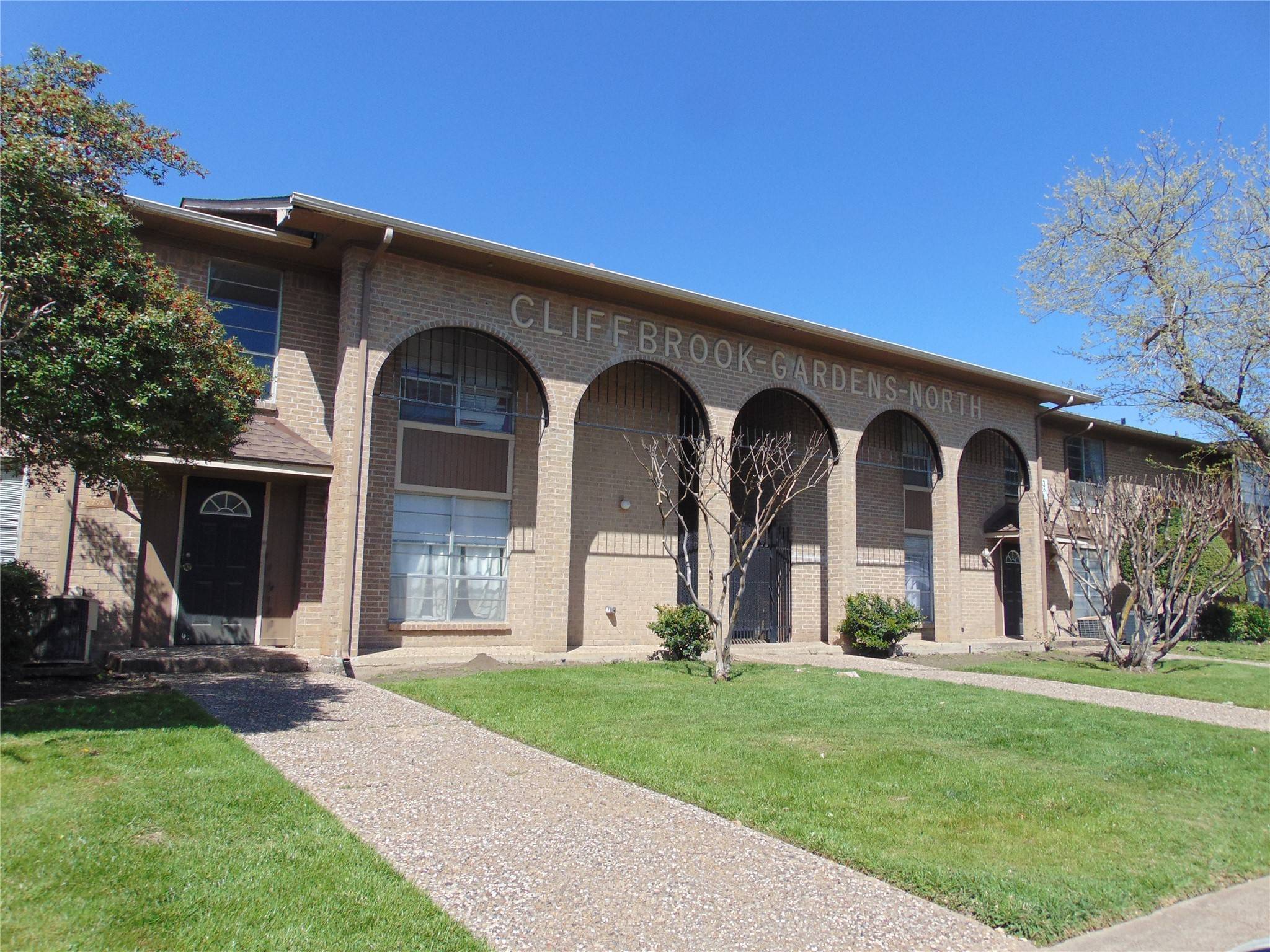 Dallas, TX 75254,7937 Cliffbrook DR #270