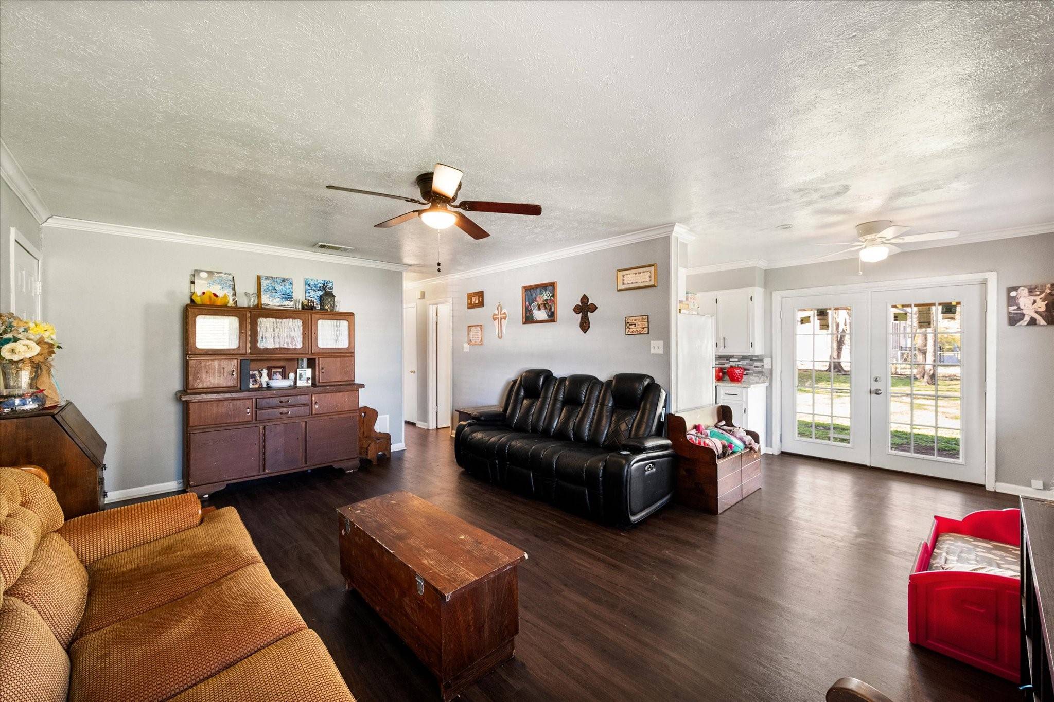 Corsicana, TX 75110,700 W 3rd AVE