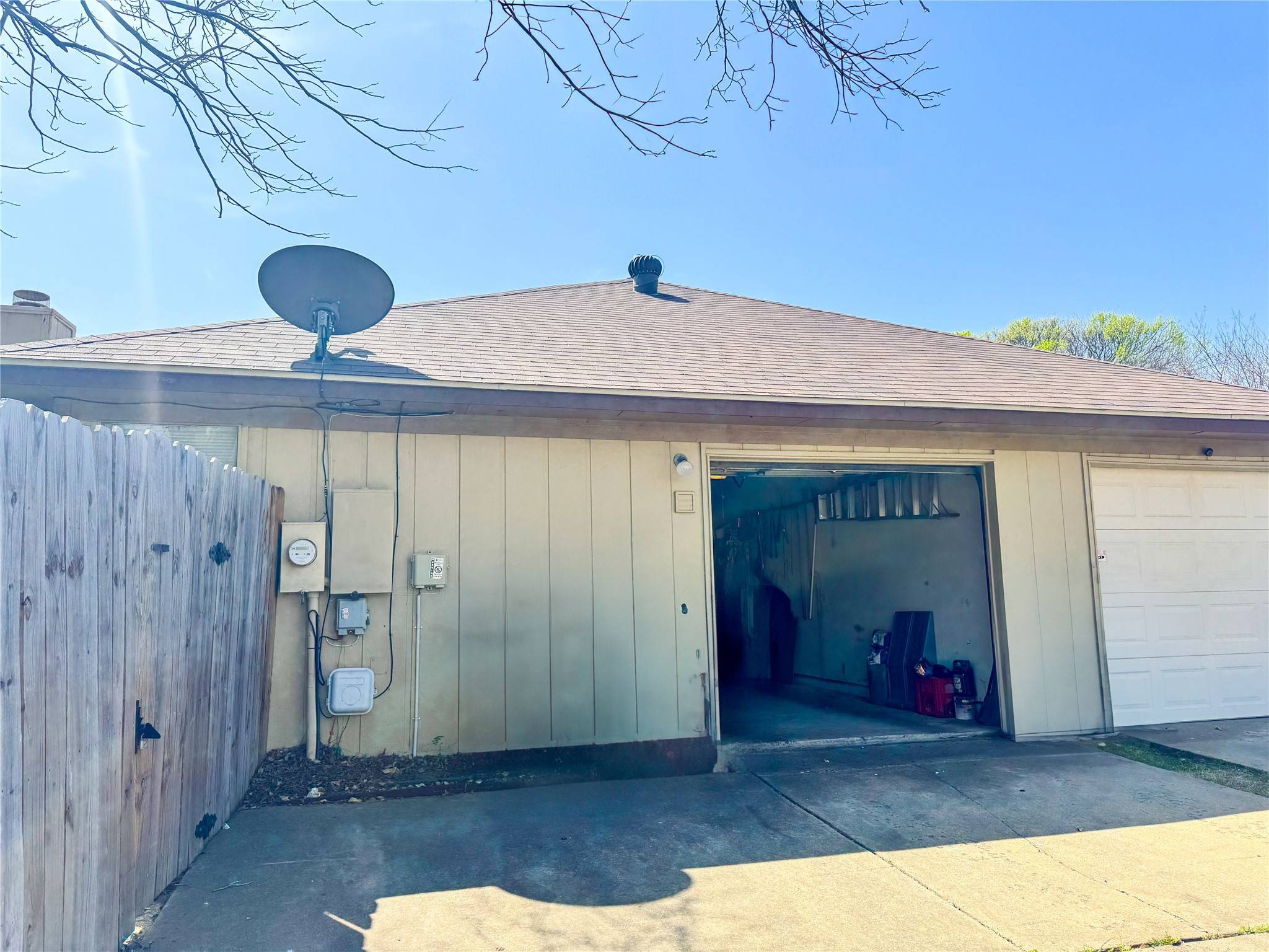 Dallas, TX 75227,10327 Oak Branch LN