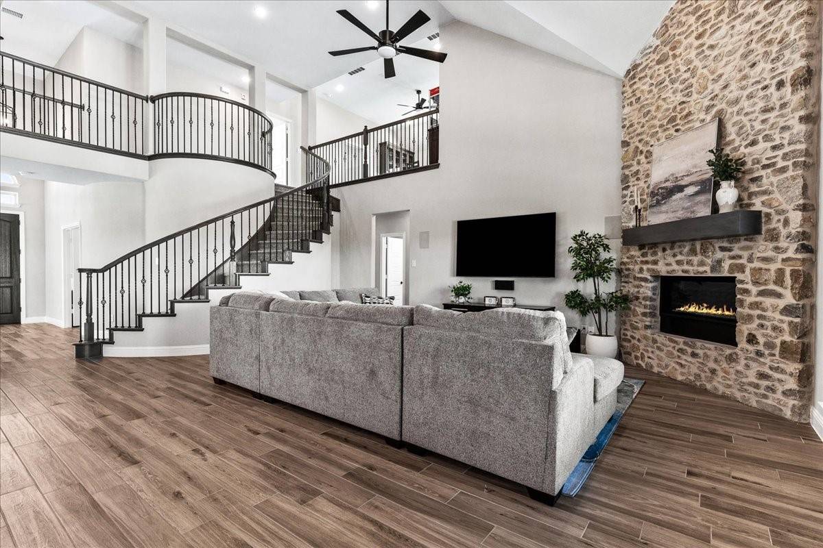 Prosper, TX 75078,1261 Duke DR