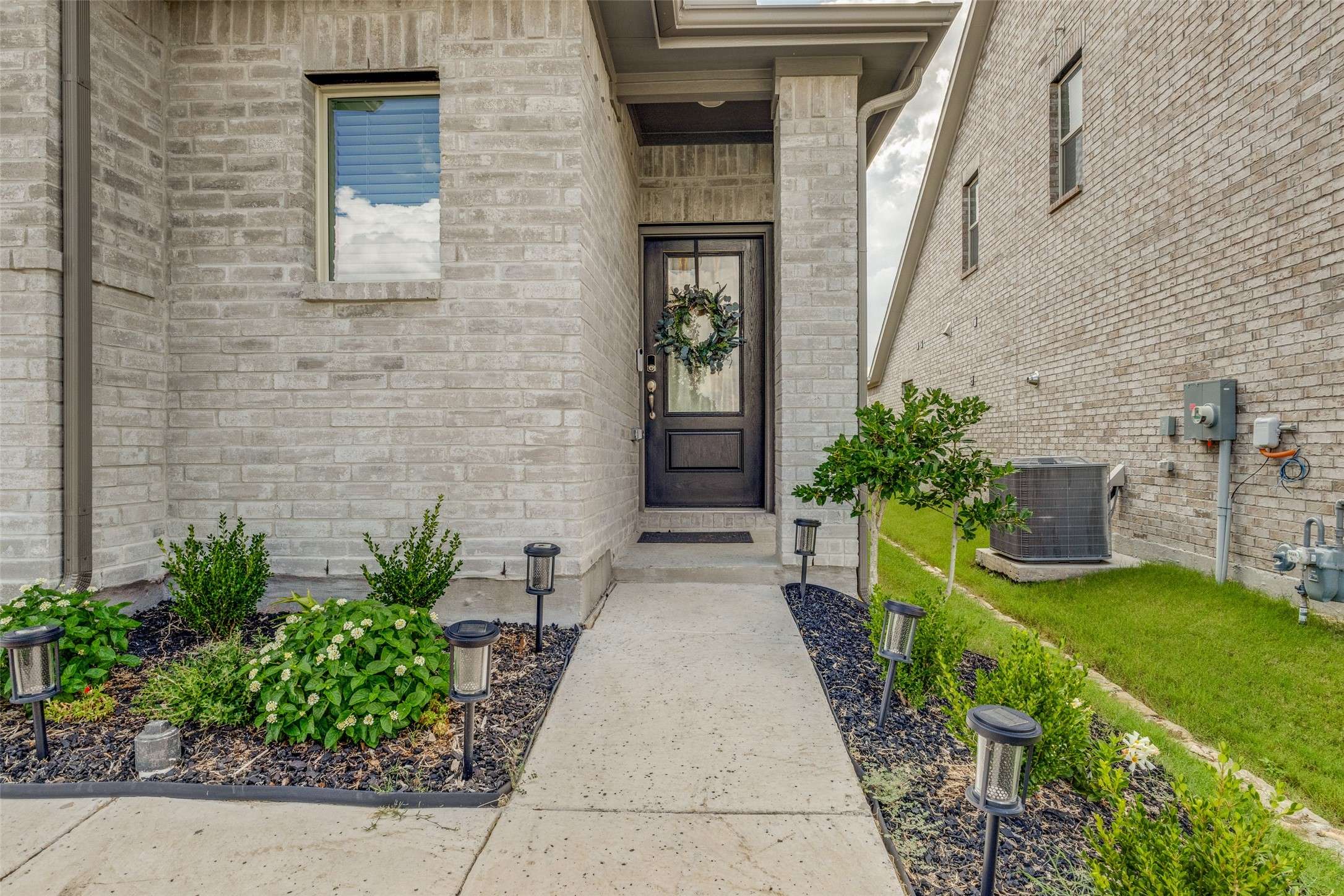 Mckinney, TX 75071,211 Mountain Meadow LN