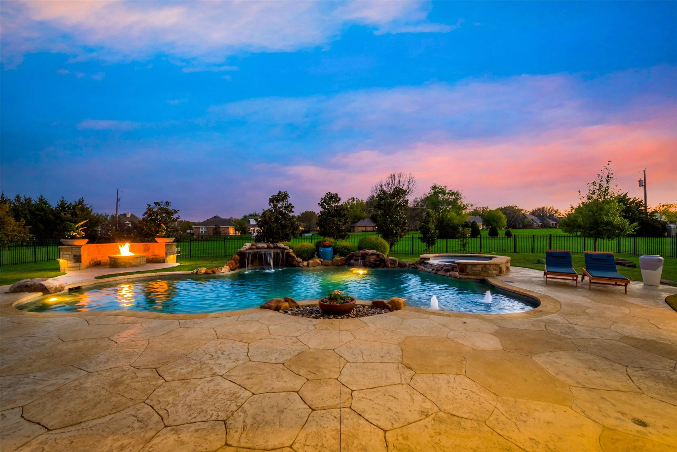 Frisco, TX 75035,15961 Custer TRL
