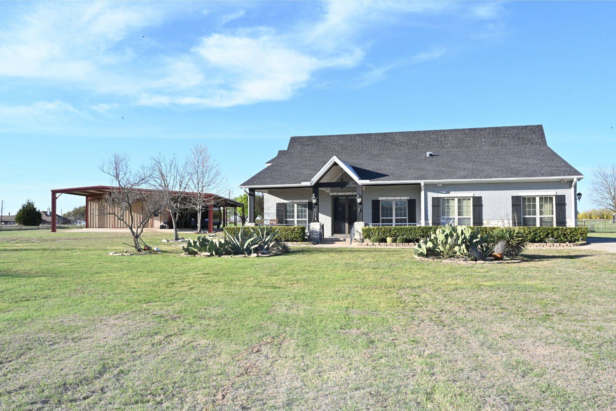 Midlothian, TX 76065,5811 W Highland RD