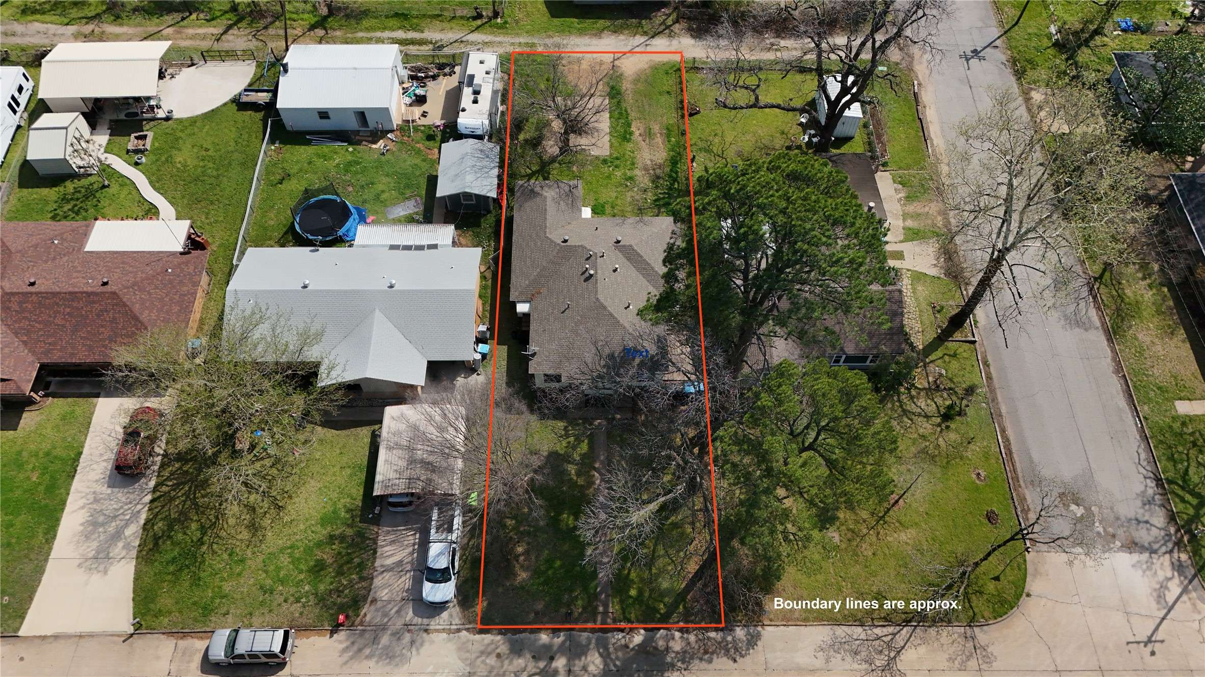 Denison, TX 75020,1326 W Shepherd ST