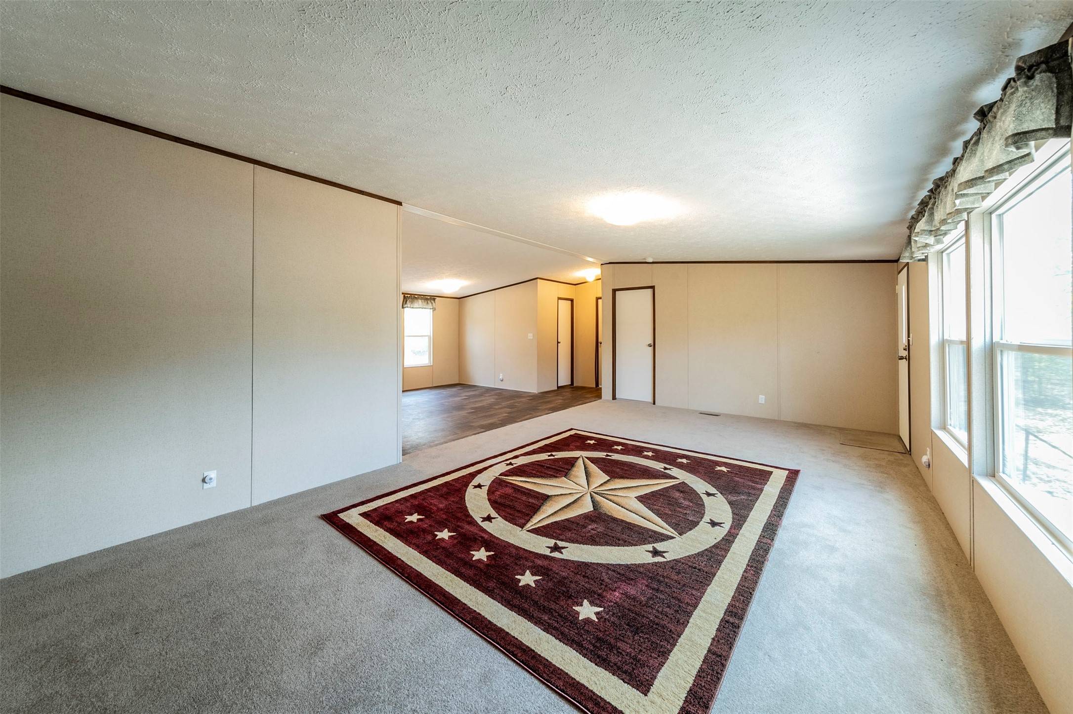 Kemp, TX 75143,15139 Woods North DR