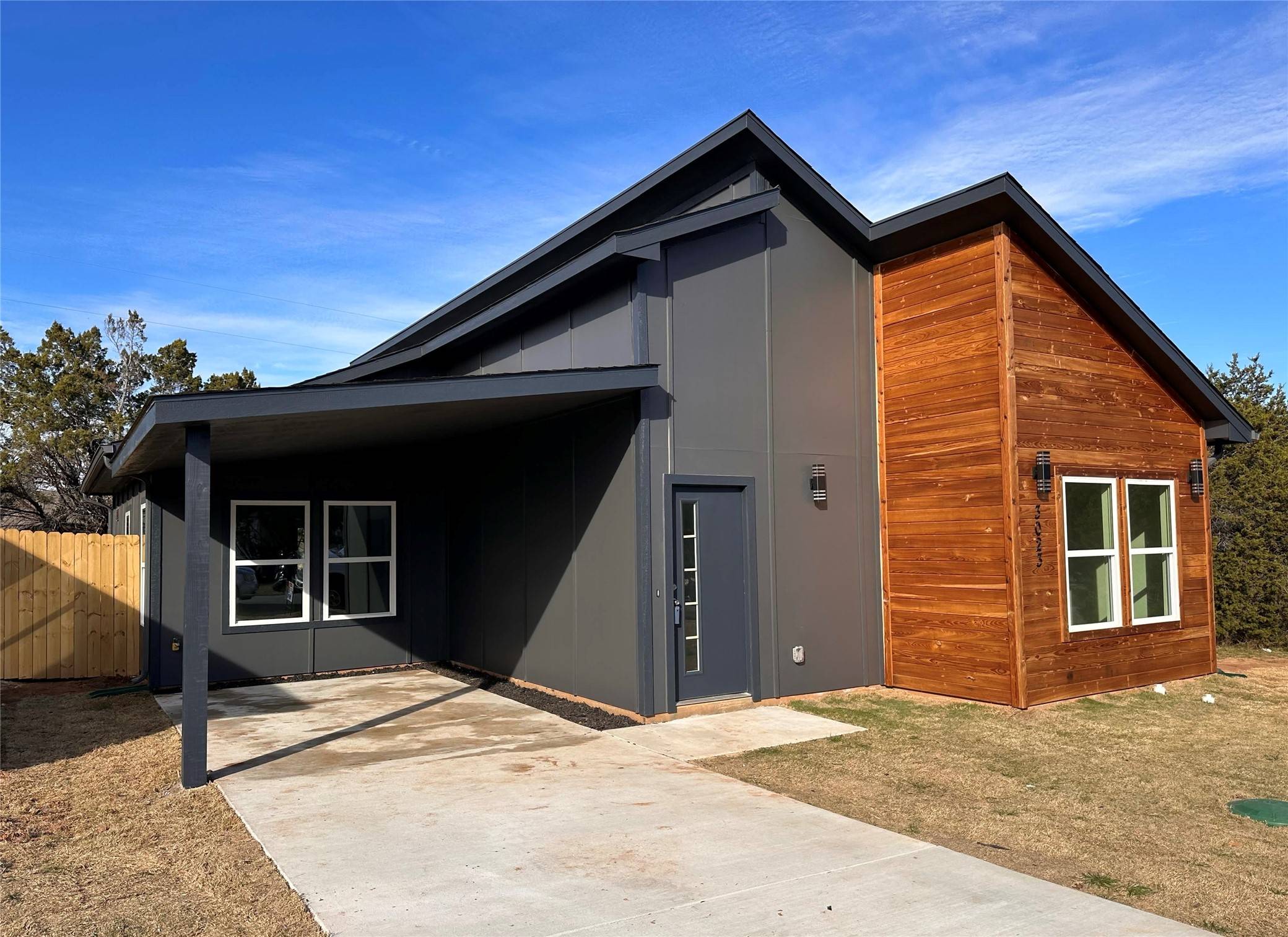 Granbury, TX 76048,3023 Brazos River DR