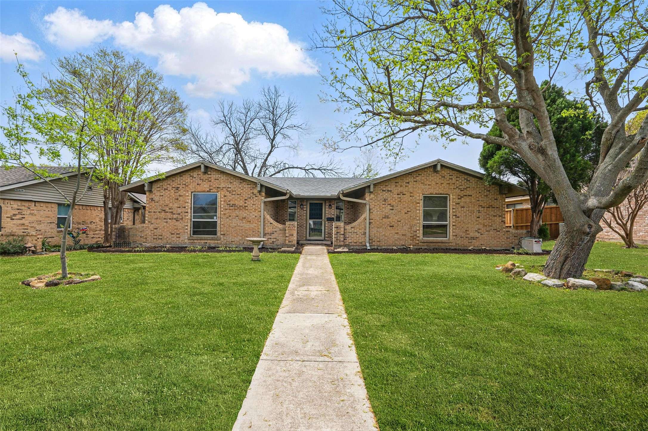 Richardson, TX 75080,417 Cambridge DR