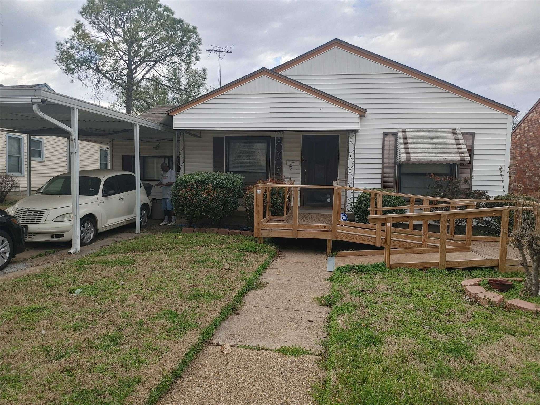 Dallas, TX 75216,2407 Volga AVE