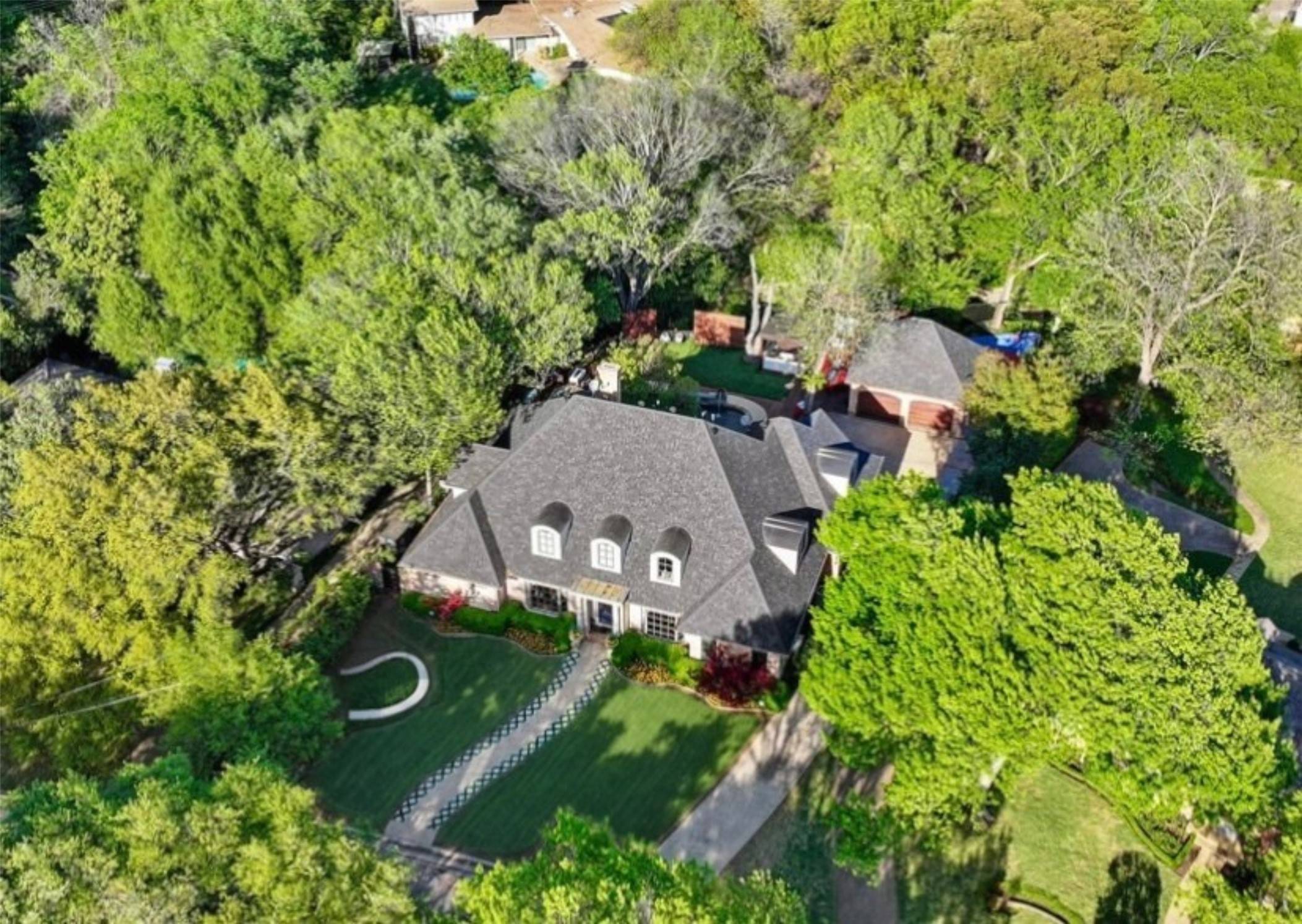Dallas, TX 75229,11484 Strait LN