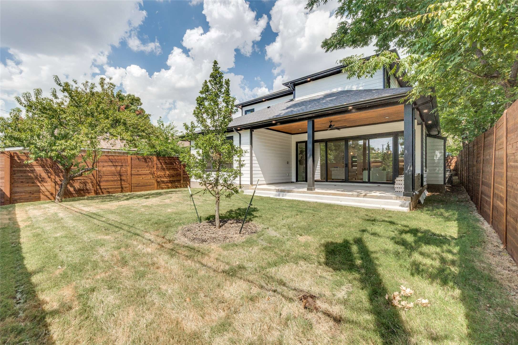 Dallas, TX 75209,8419 Craighill AVE