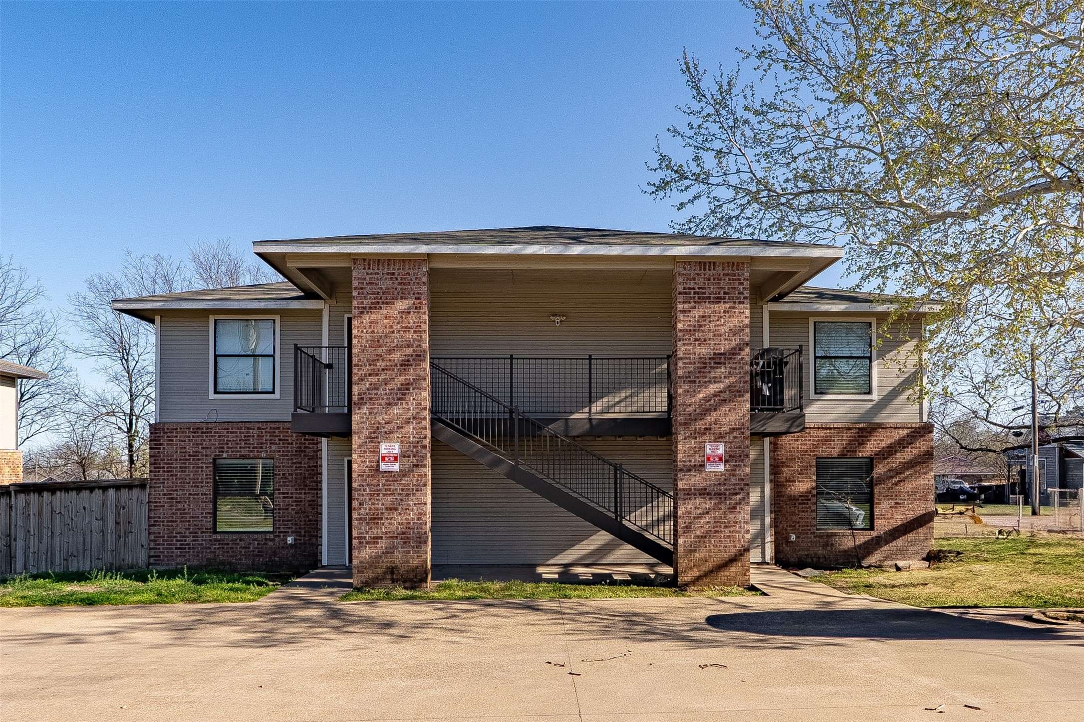 Stephenville, TX 76401,892 W Vanderbilt