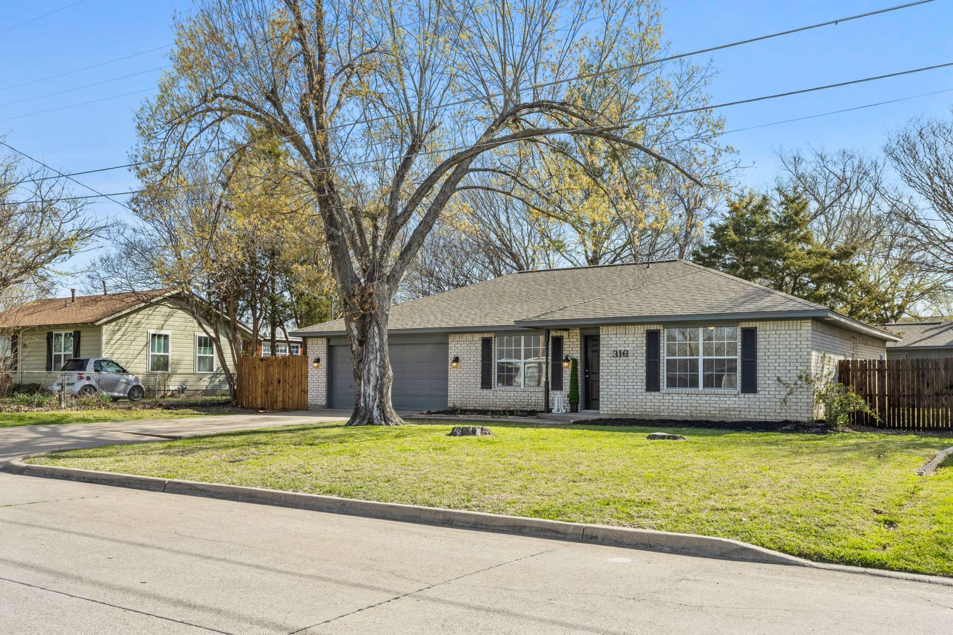 Mesquite, TX 75149,316 S Locust ST