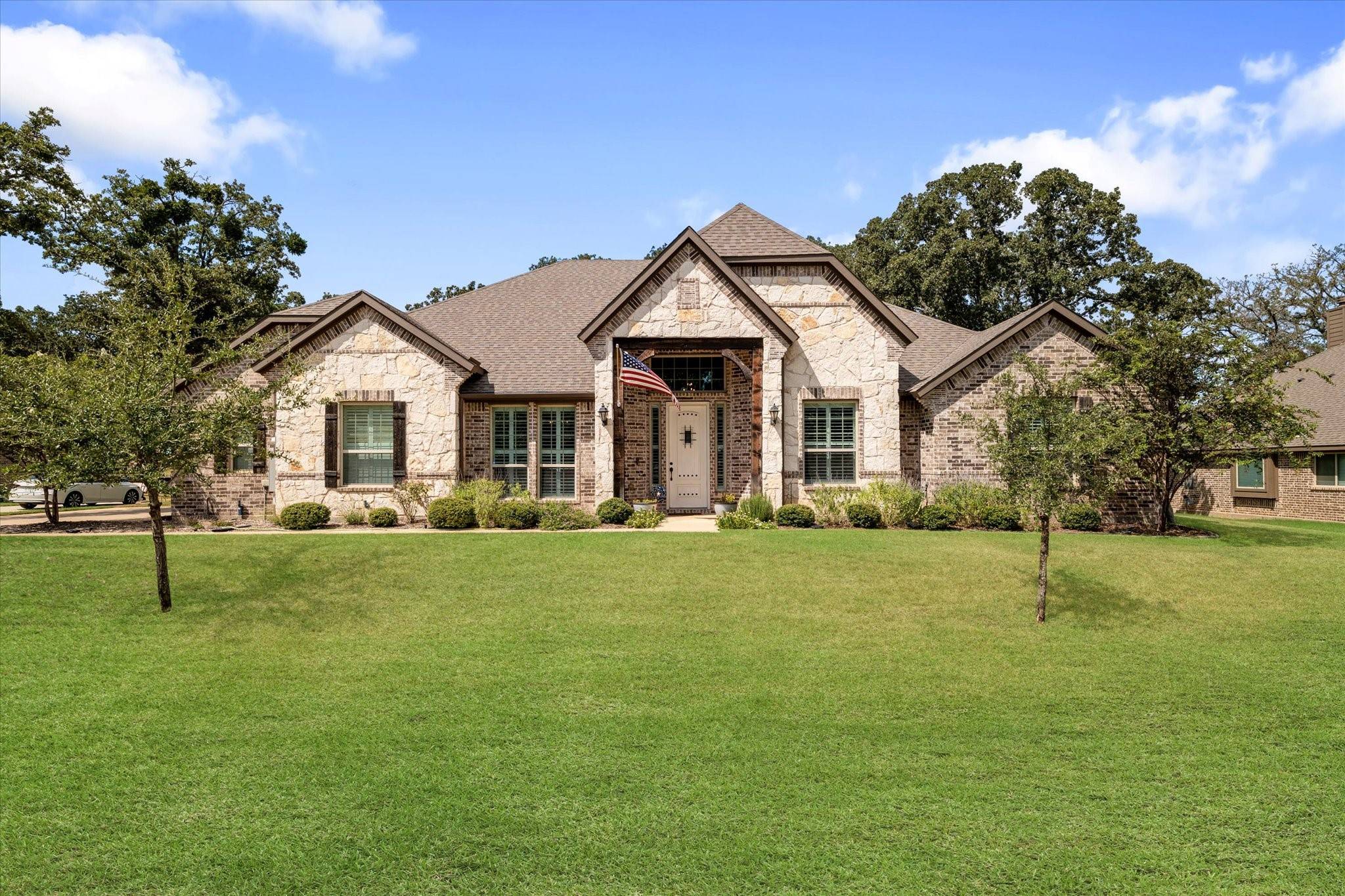 Krugerville, TX 76227,121 Dogwood DR