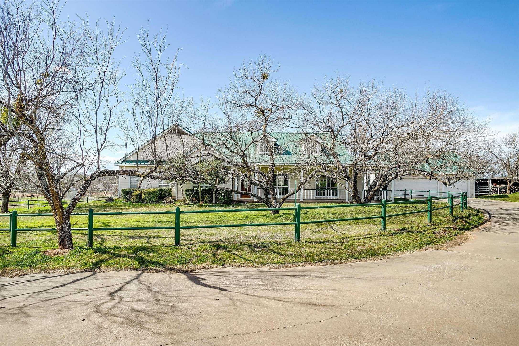 Weatherford, TX 76088,1930 Old Mineral Wells HWY