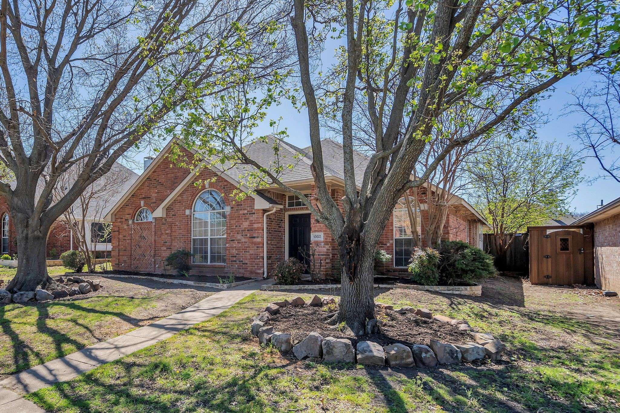 Frisco, TX 75035,10021 Danbury DR