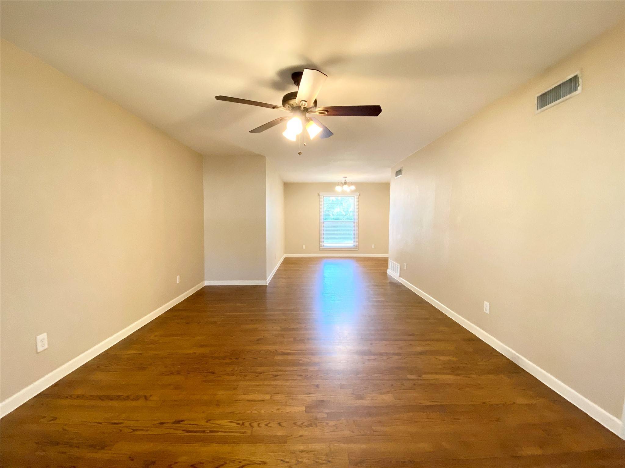 Dallas, TX 75228,9560 Mercer DR